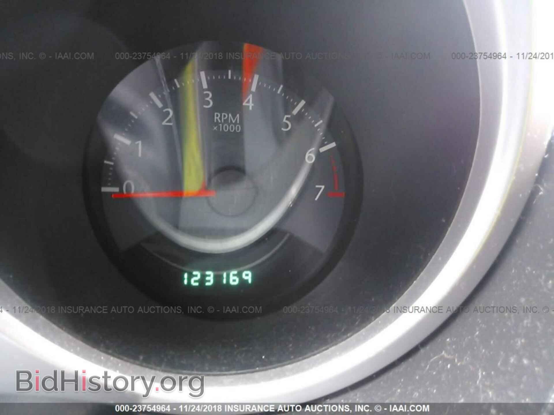 2010 CHRYSLER SEBRING - VIN: 1C3CC5FB4AN162295 - Photo 7