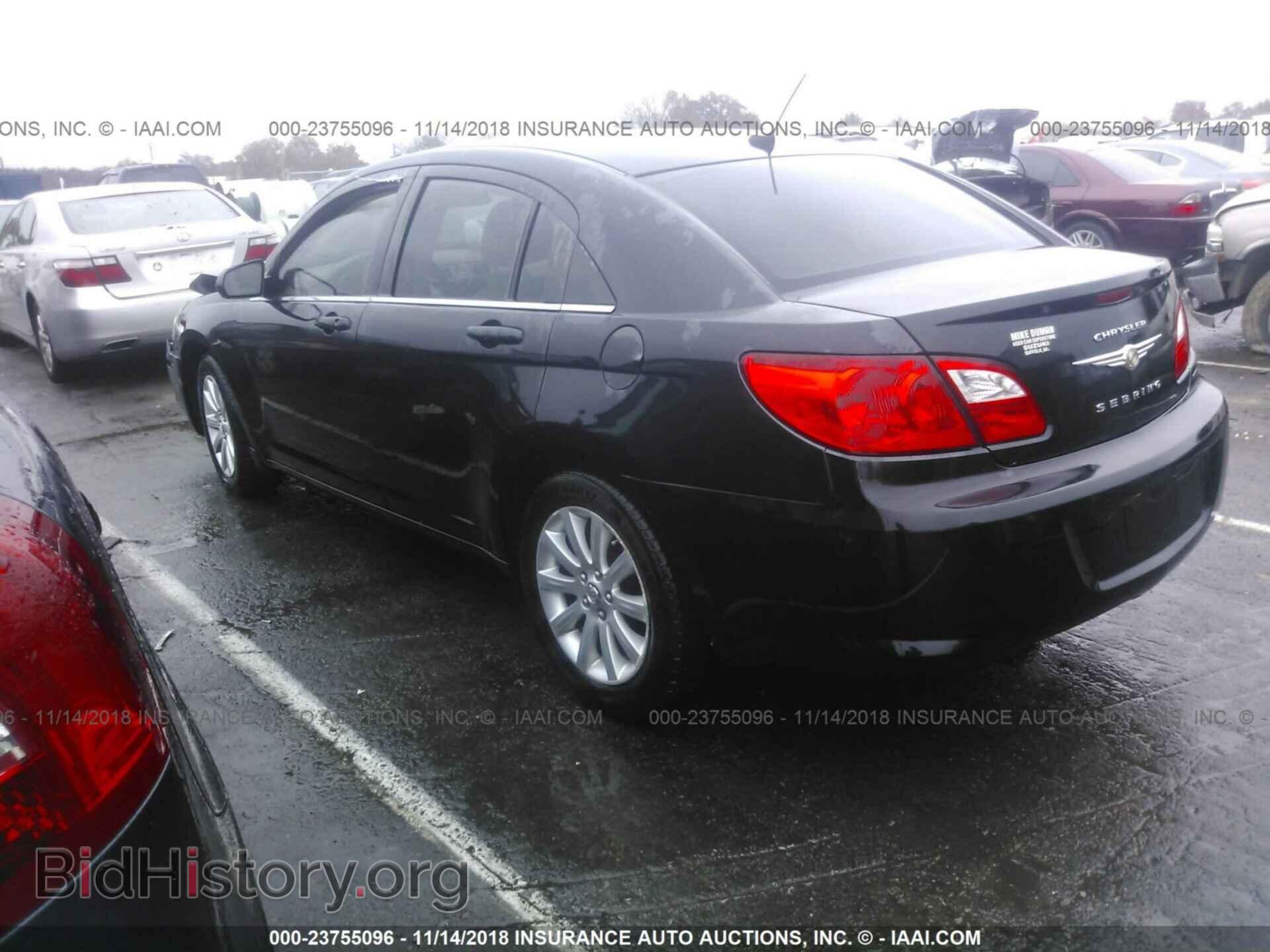 2010 CHRYSLER SEBRING - VIN: 1C3CC5FBXAN162298 - Фото 3