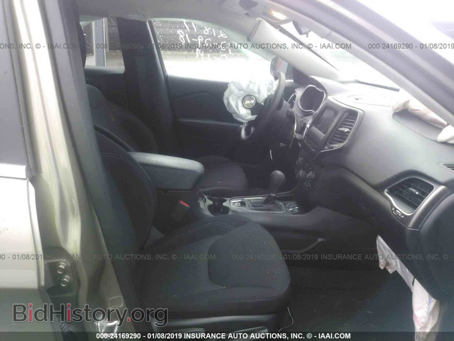 2019 JEEP CHEROKEE - VIN: 1C4PJLCB8KD307633 - Photo 5