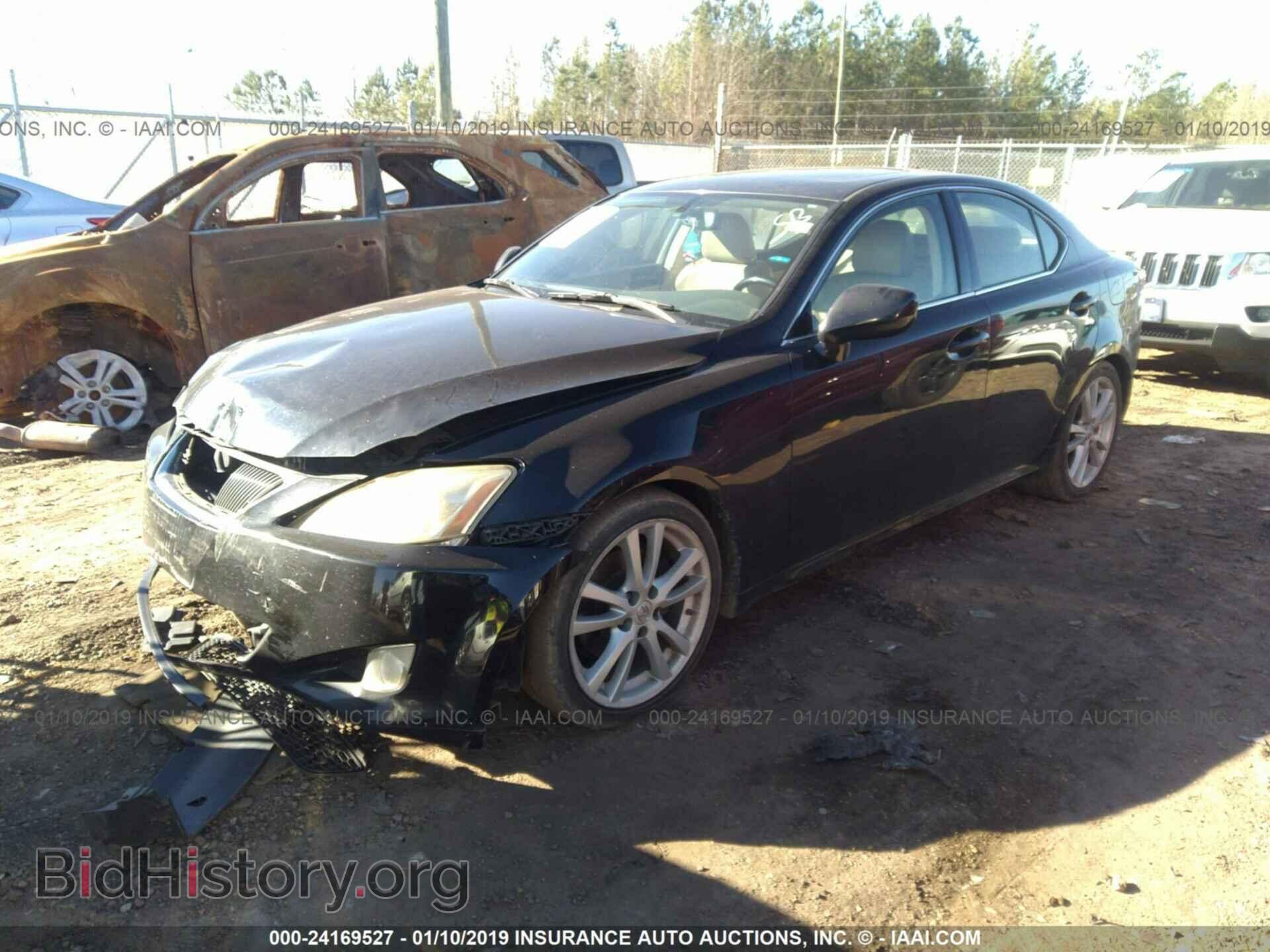 2007 LEXUS IS - VIN: JTHBK262X72053390 - Фото 2