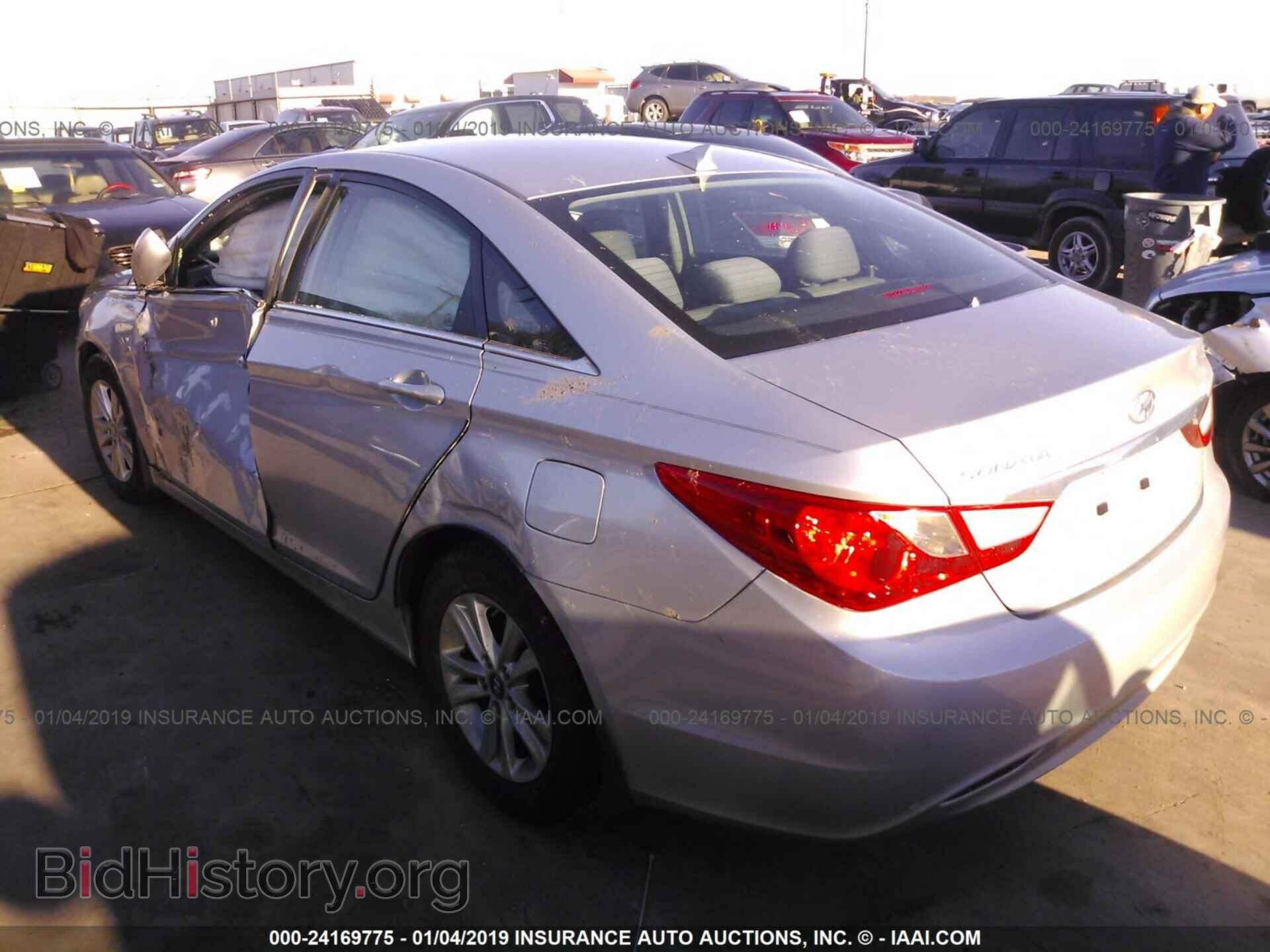 2012 HYUNDAI SONATA - VIN: 5NPEB4AC4CH424644 - Фото 3