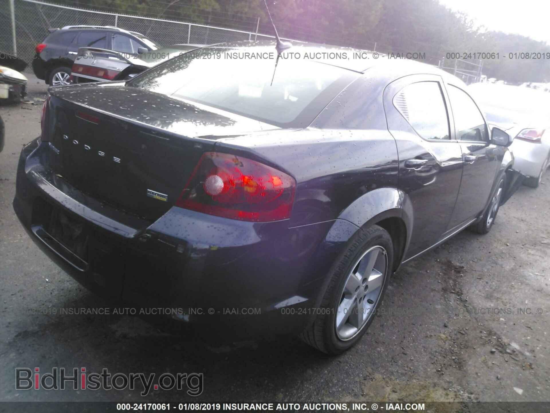 2011 DODGE AVENGER - VIN: 1B3BD2FGXBN550200 - Photo 4