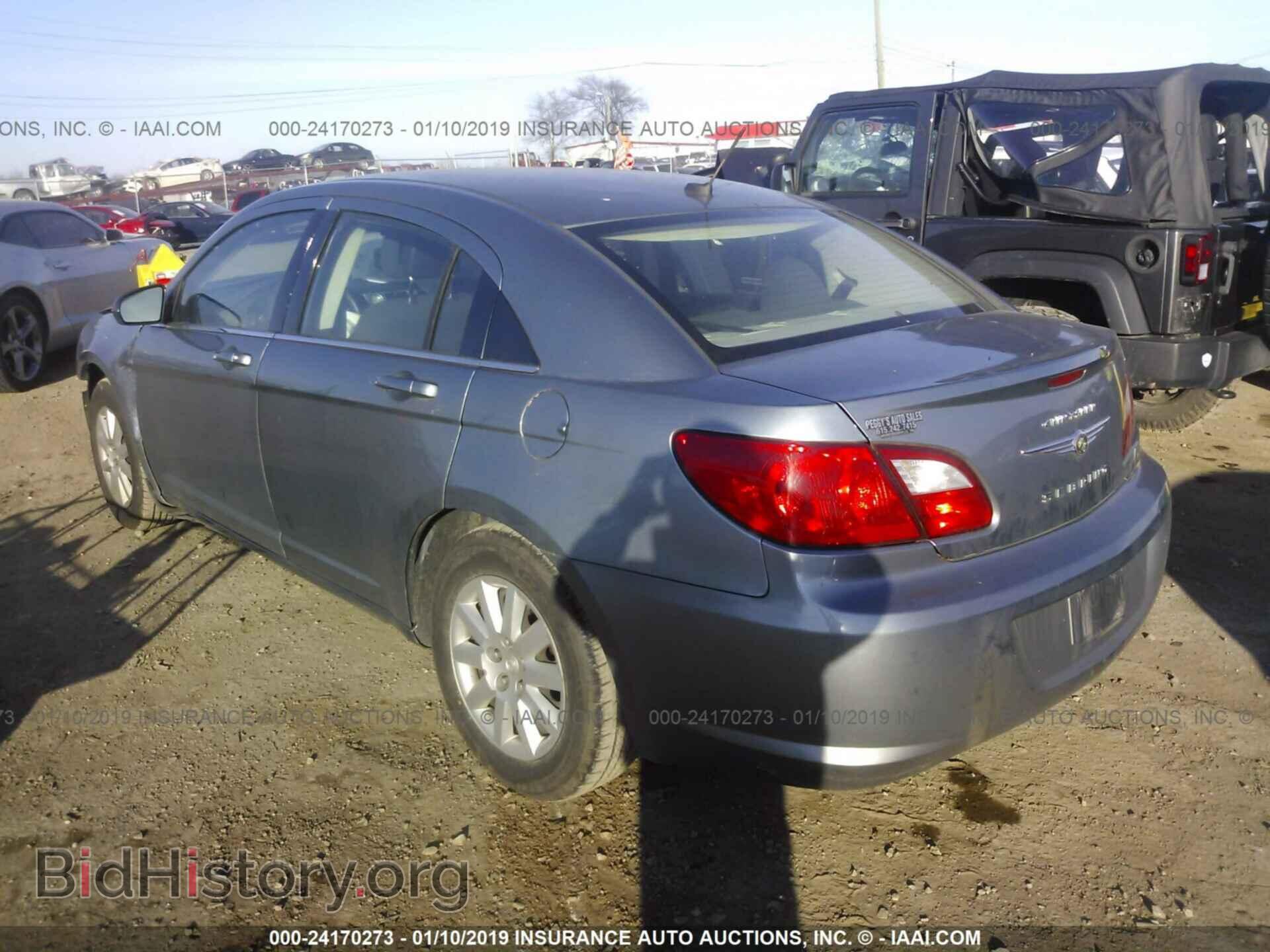 2010 CHRYSLER SEBRING - VIN: 1C3CC4FB6AN162230 - Фото 3