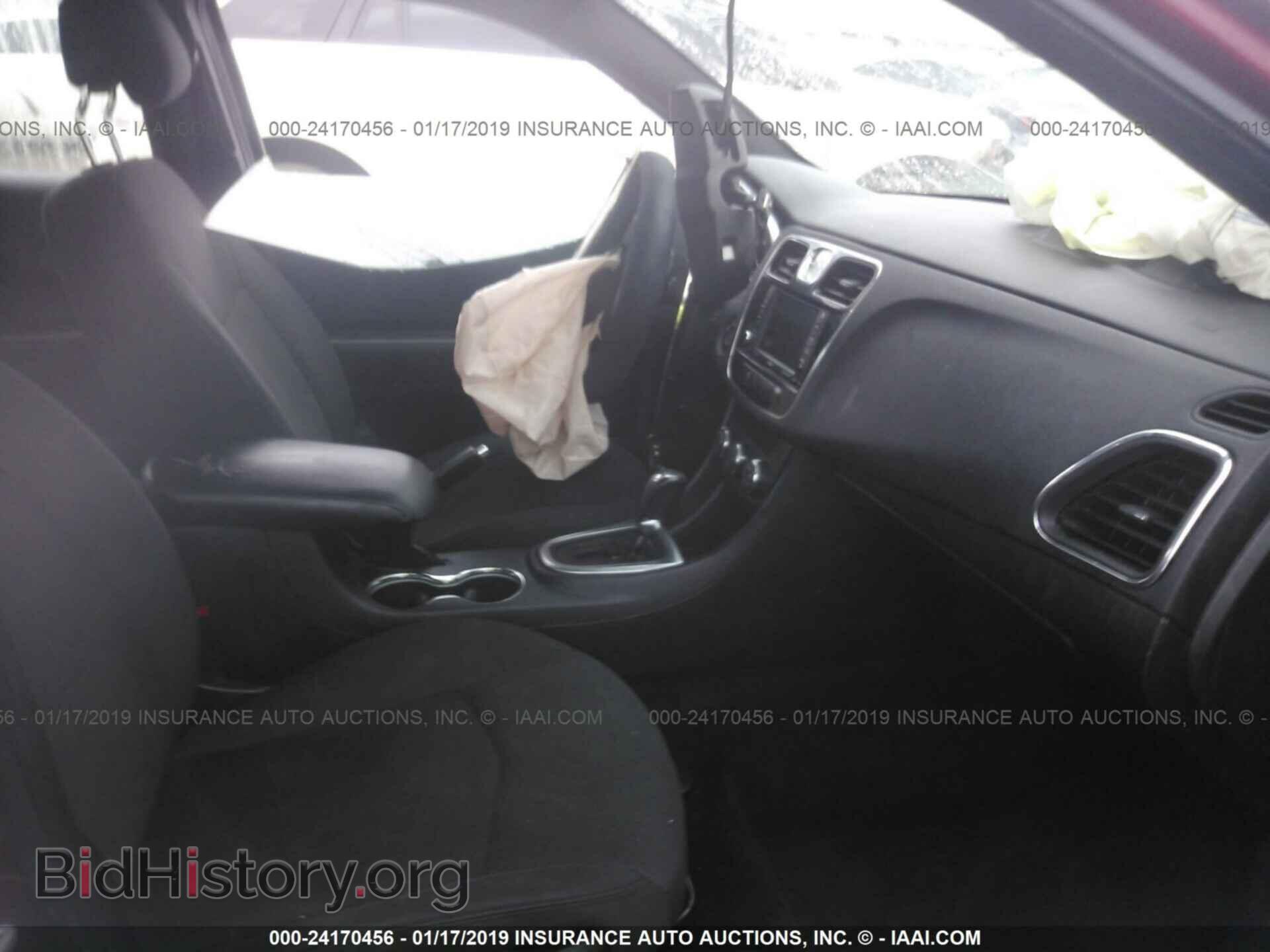 2011 CHRYSLER 200 - VIN: 1C3BC1FB9BN576601 - Фото 5