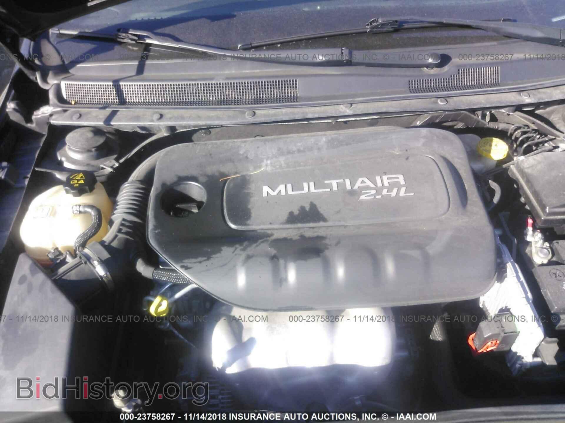 2016 CHRYSLER 200 - VIN: 1C3CCCAB9GN168565 - Фото 10