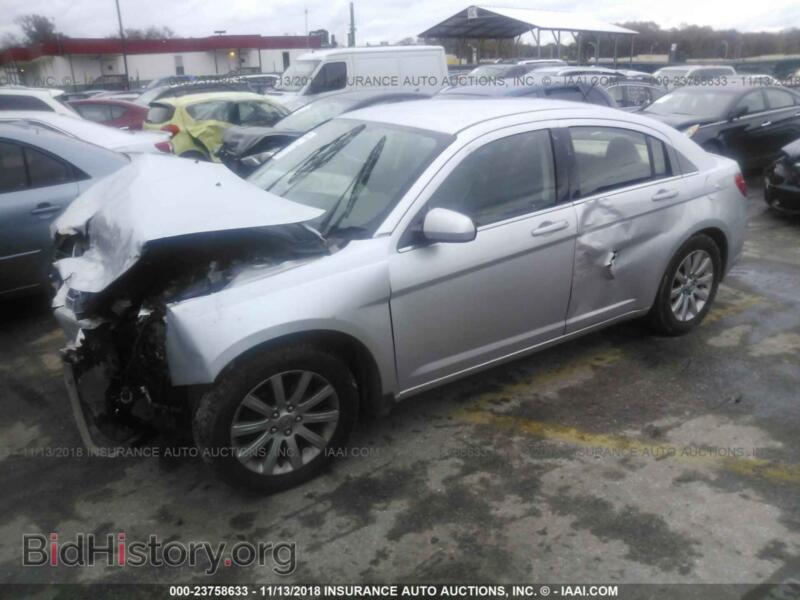 2010 Chrysler SEBRING (VIN 1C3CC5FB7AN133714) — фото 2 из 10