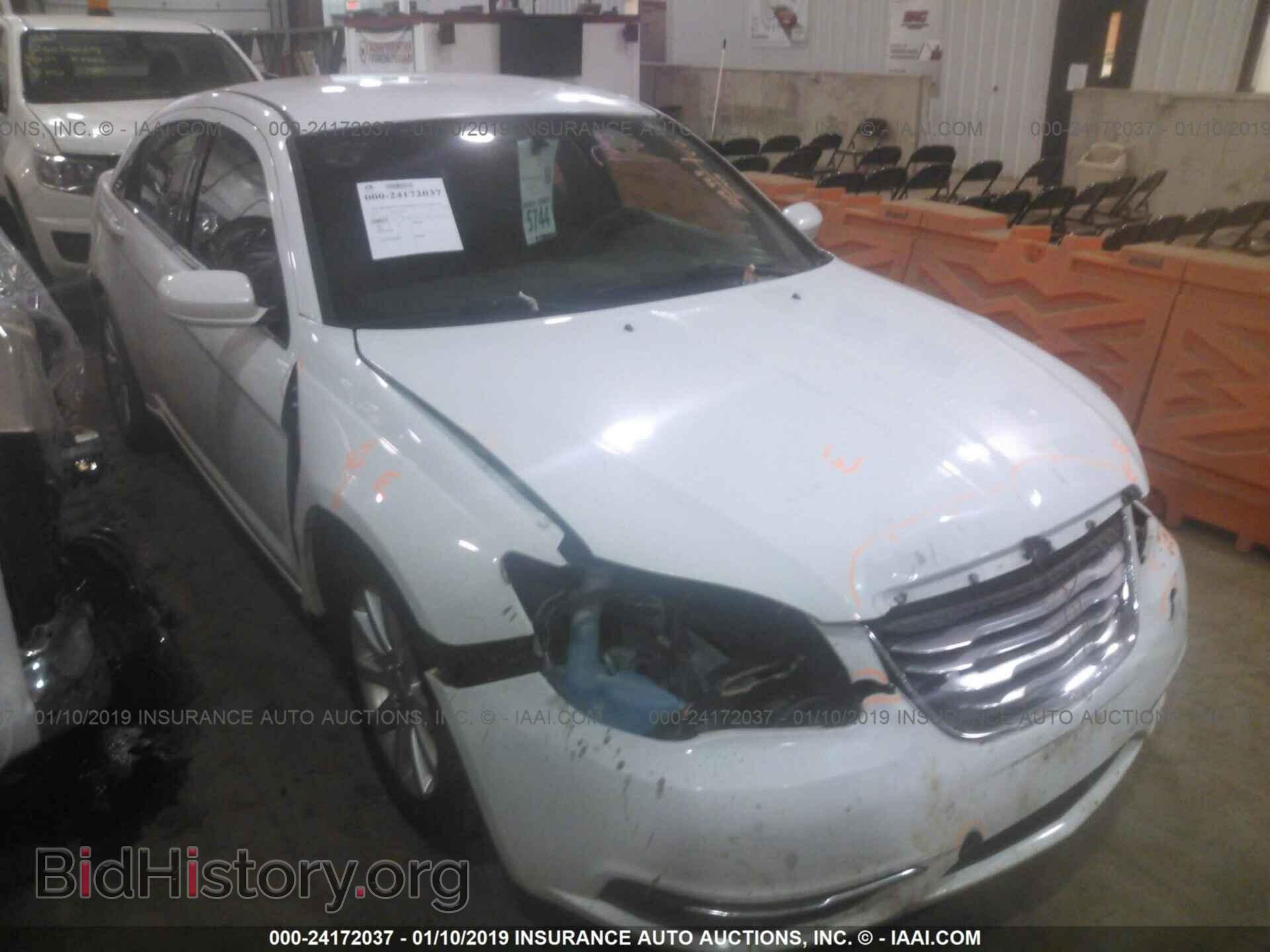 Photo 1C3CCBBG4DN532049 - CHRYSLER 200 2013