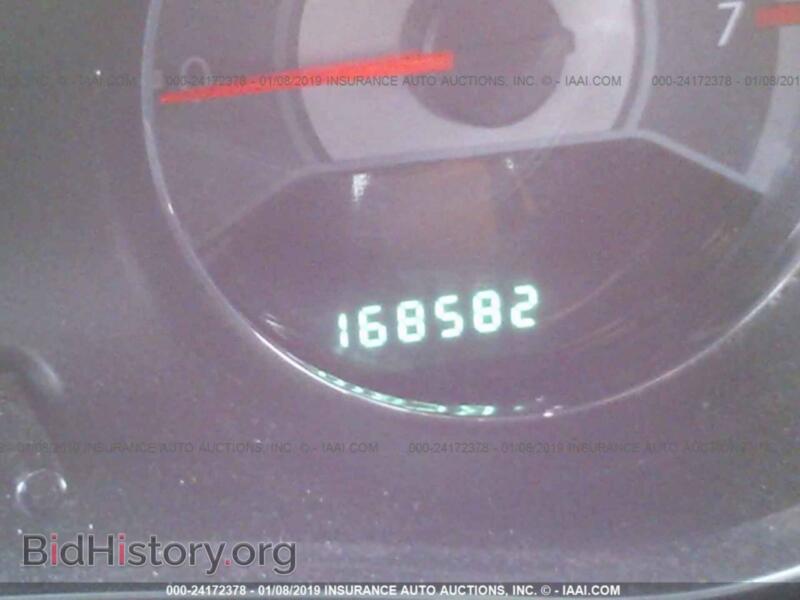2012 Chrysler 200 (VIN 1C3CCBCB5CN166538) — photo 7 of 10