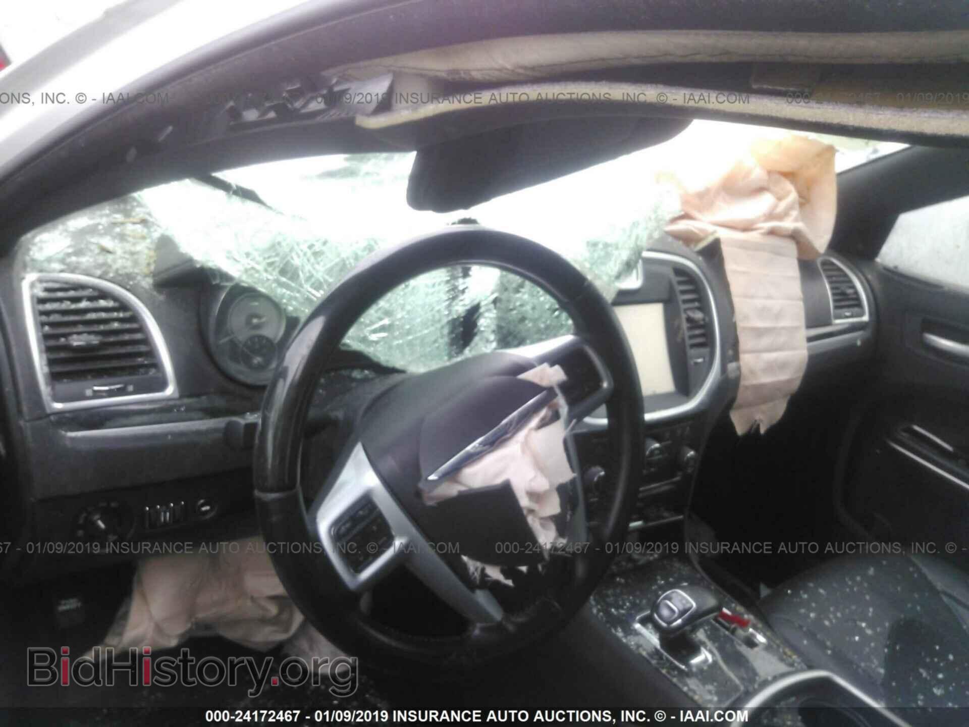2014 CHRYSLER 300C - VIN: 2C3CCAKG8EH194398 - Фото 5