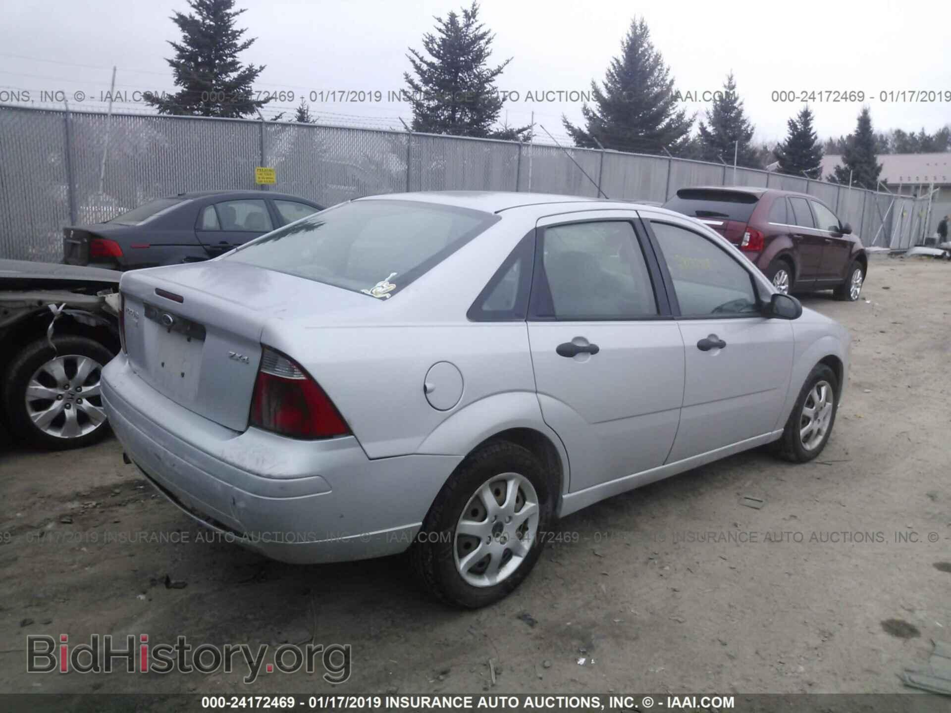 2005 FORD FOCUS - VIN: 1FAFP34N25W181173 - Фото 4