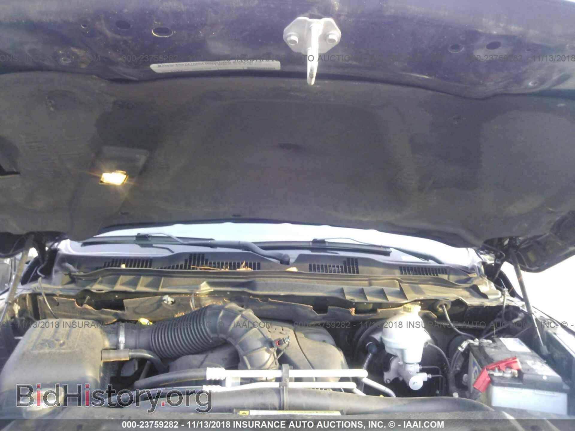 2005 CHRYSLER 300C - VIN: 2C3AA63H85H563620 - Фото 10