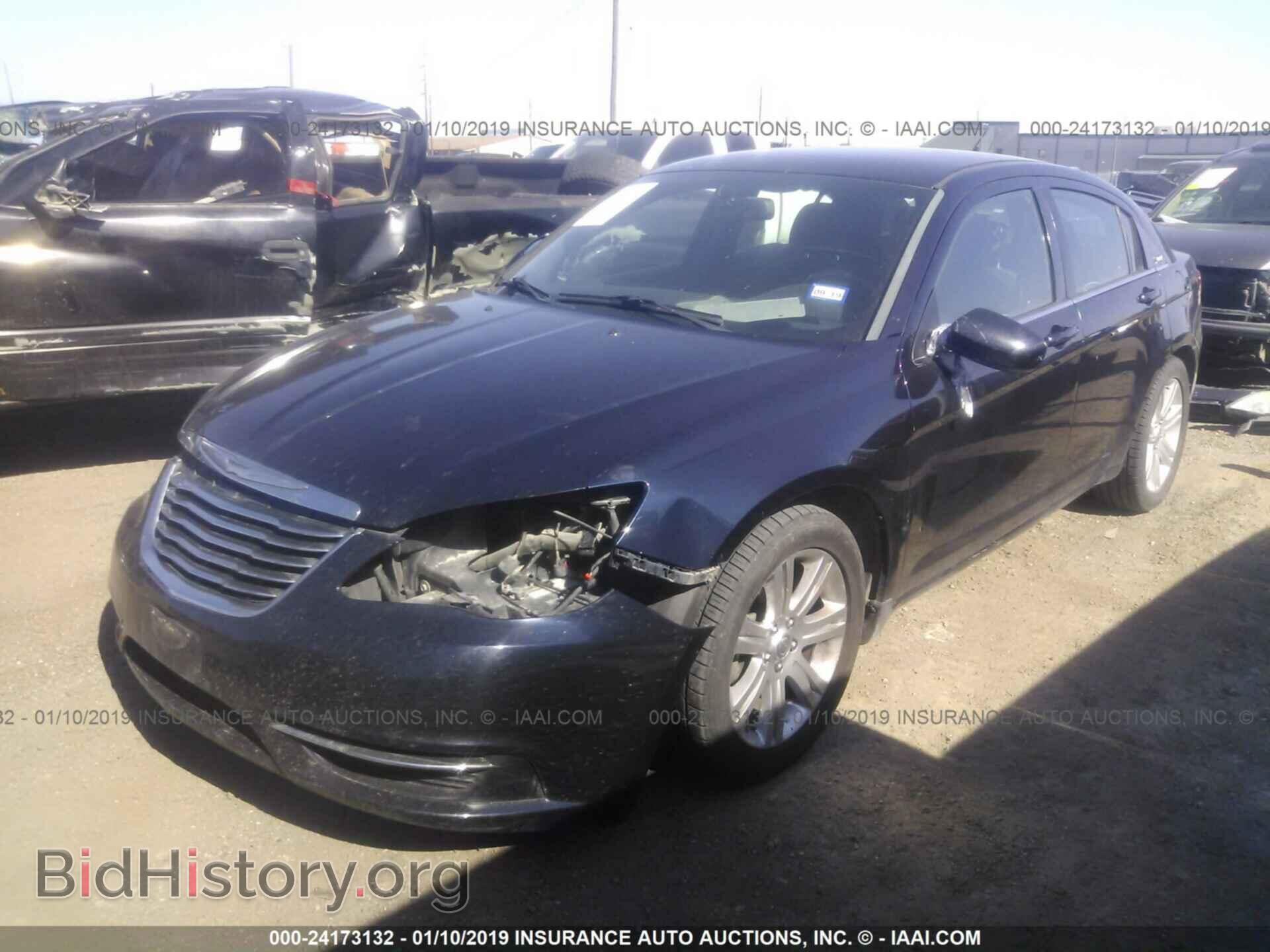 2012 CHRYSLER 200 - VIN: 1C3CCBBB5CN288981 - Фото 2