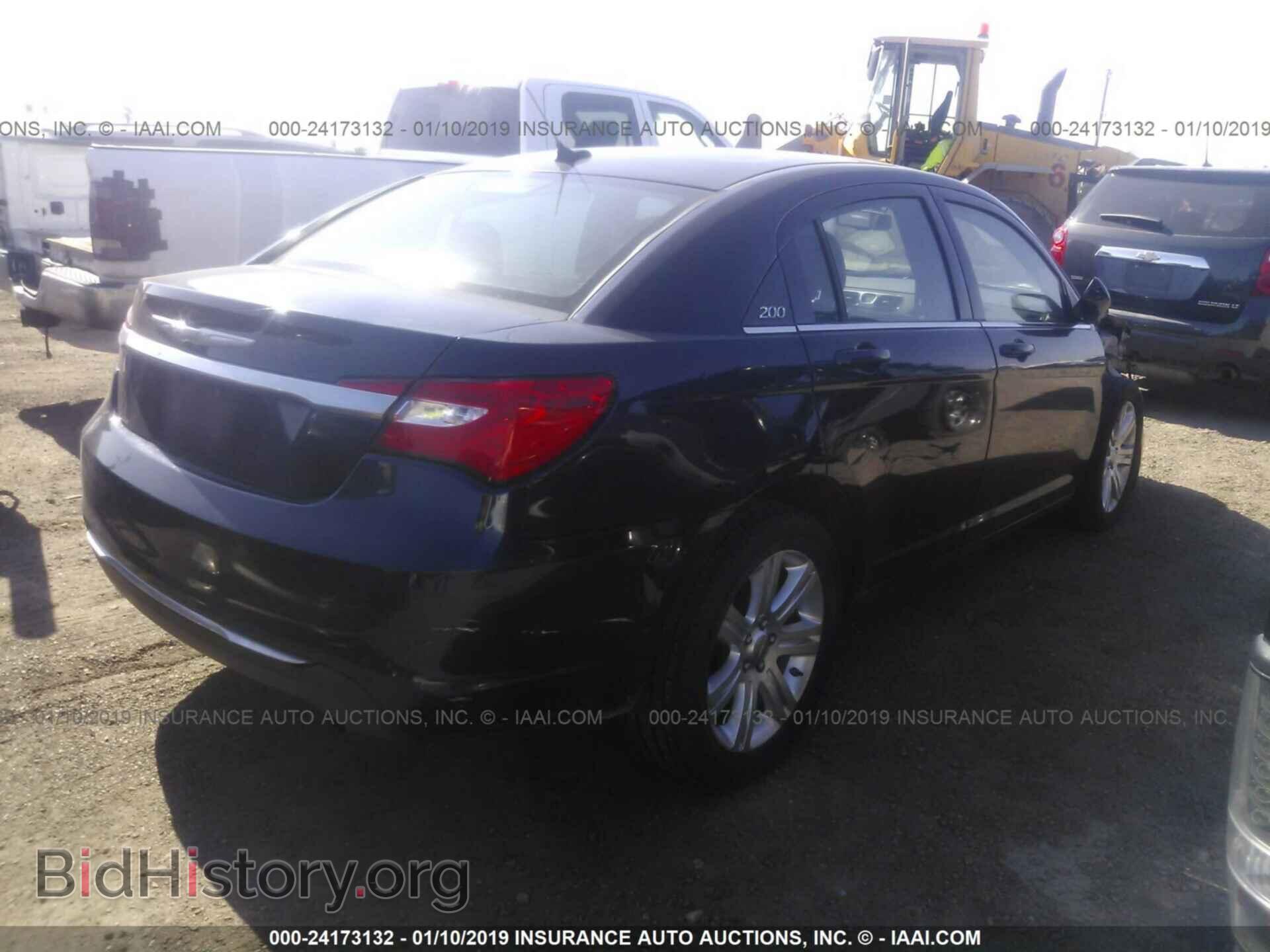 2012 CHRYSLER 200 - VIN: 1C3CCBBB5CN288981 - Фото 4