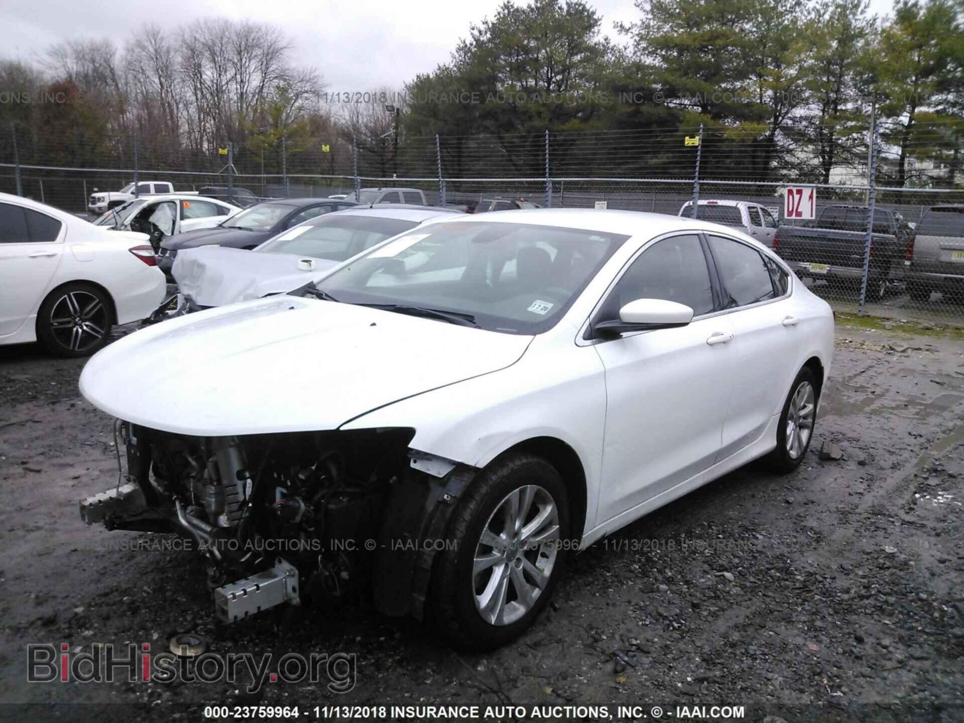 2016 CHRYSLER 200 - VIN: 1C3CCCAB1GN108845 - Фото 2