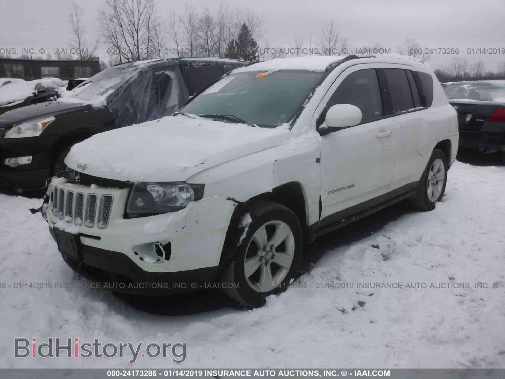 2014 JEEP COMPASS - VIN: 1C4NJCEB5ED522427 - Photo 2