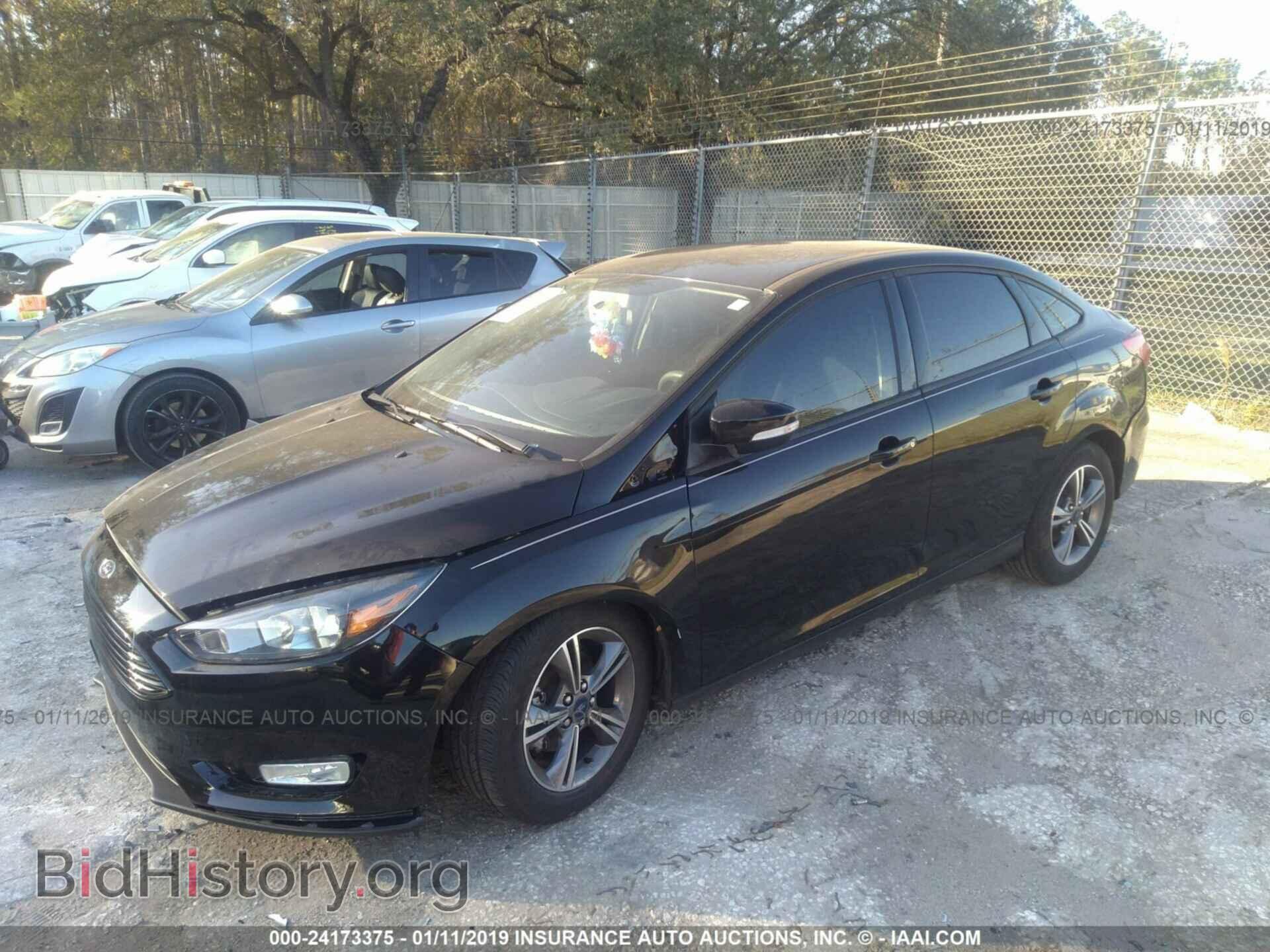 2017 FORD FOCUS - VIN: 1FADP3FEXHL282410 - Photo 2