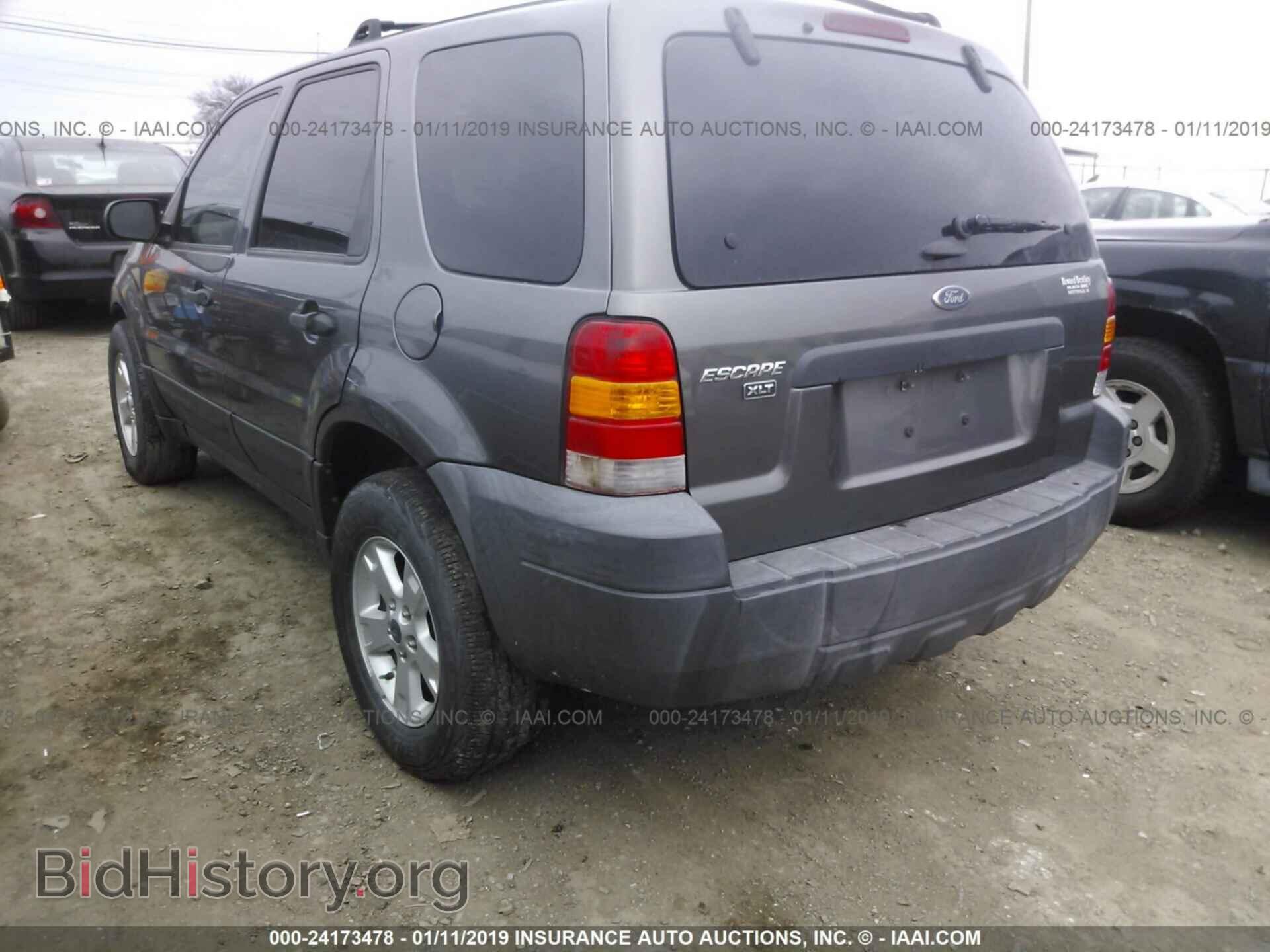 2005 FORD ESCAPE - VIN: 1FMYU93135DA08802 - Фото 3