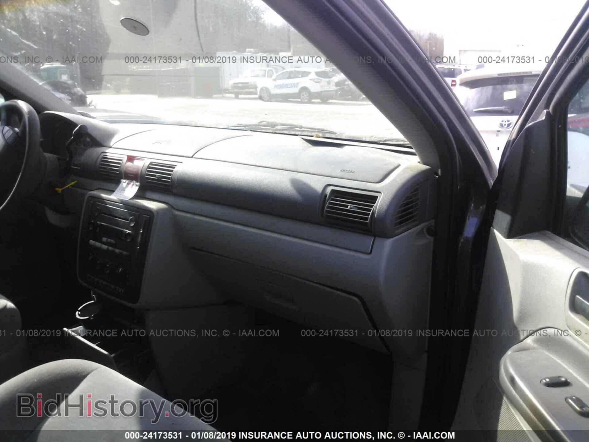 2004 FORD FREESTAR - VIN: 2FMZA51634BA91446 - Фото 5