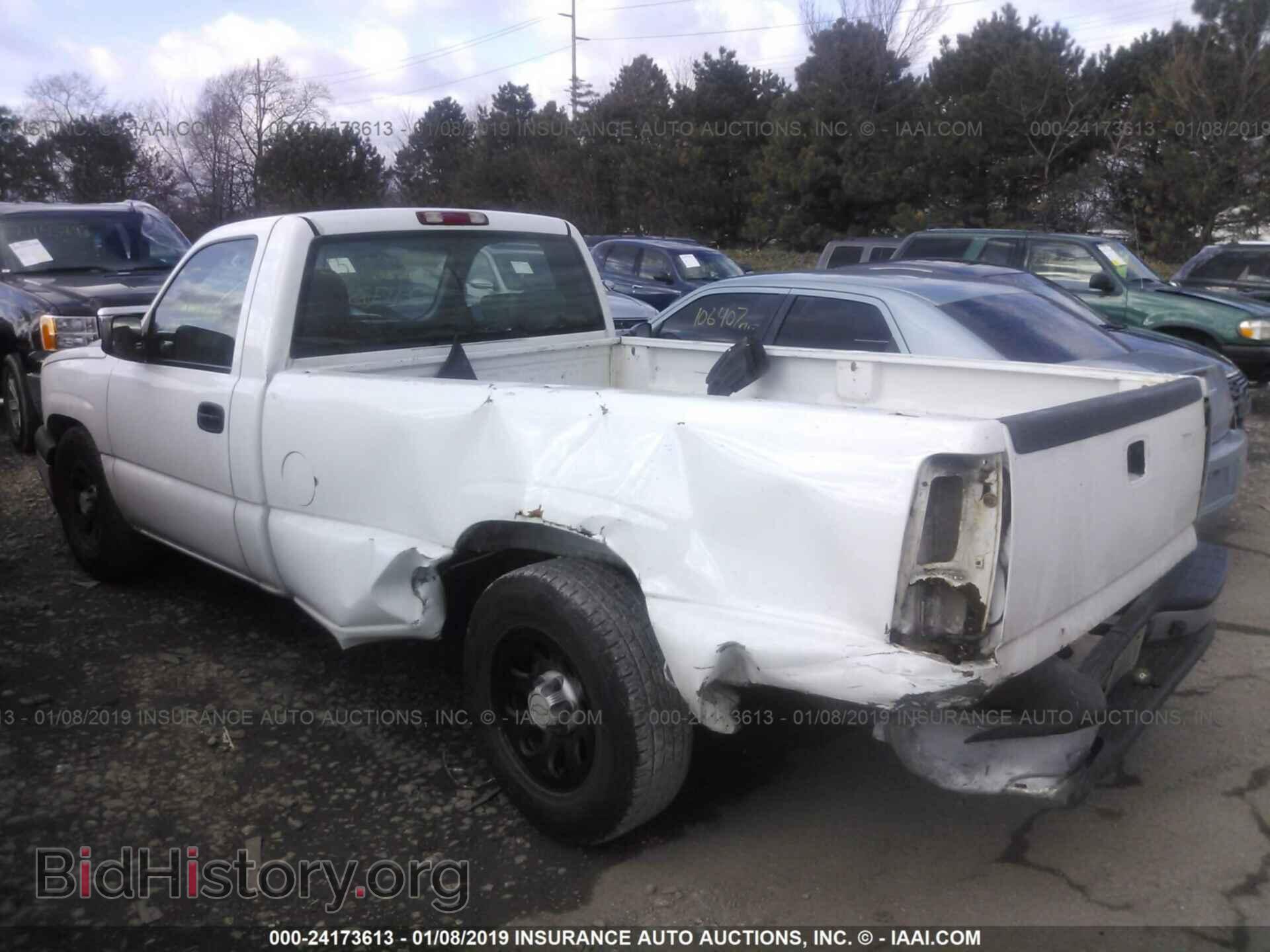 2007 CHEVROLET SILVERADO - VIN: 3GCEC14X17G255630 - Фото 3