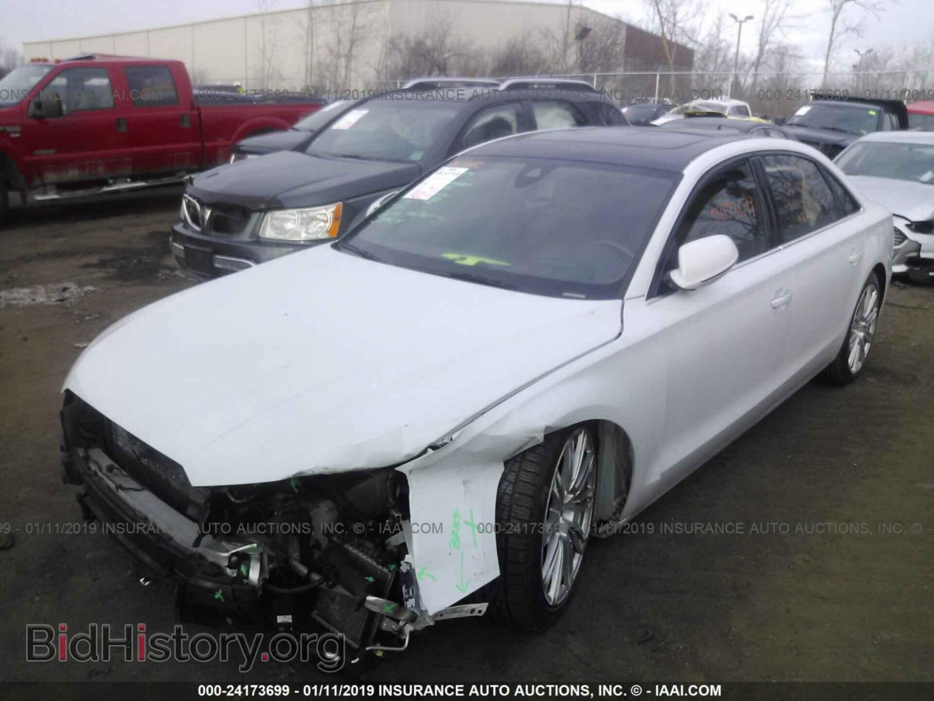 2015 AUDI A8 - VIN: WAU32AFD9FN013040 - Фото 2