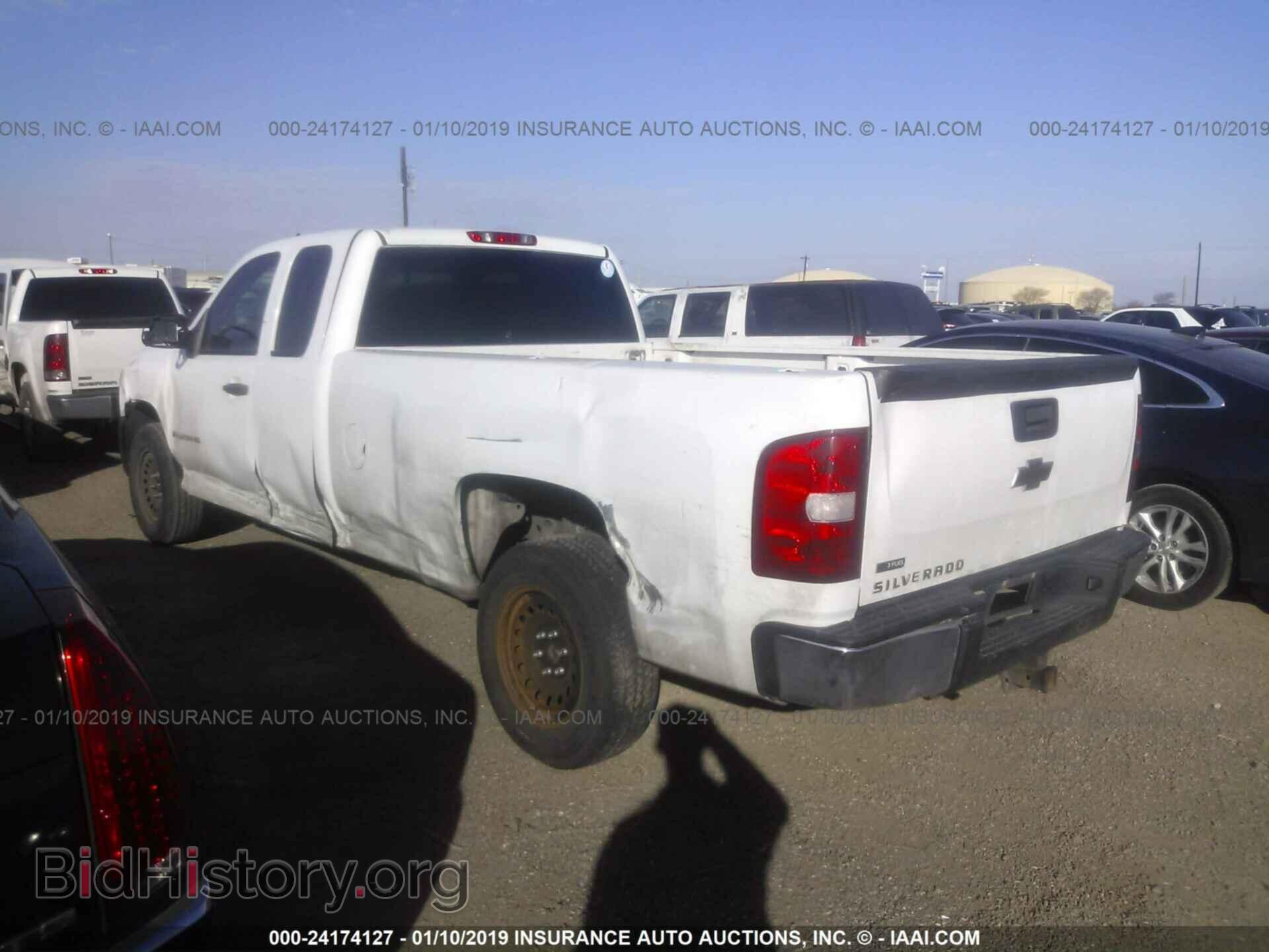 2007 CHEVROLET SILVERADO - VIN: 1GCEC19027E569936 - Фото 3