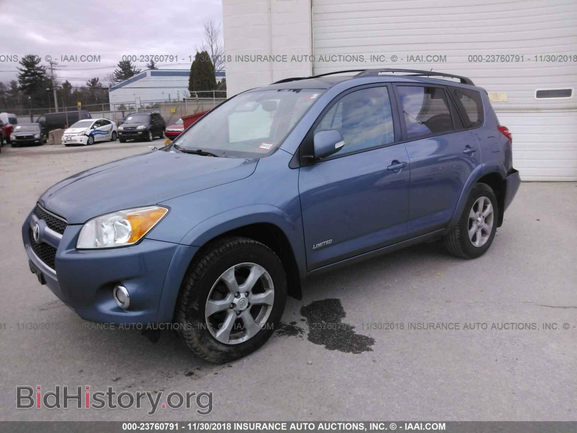 2011 TOYOTA RAV4 - VIN: 2T3DF4DV6BW131798 - Фото 2