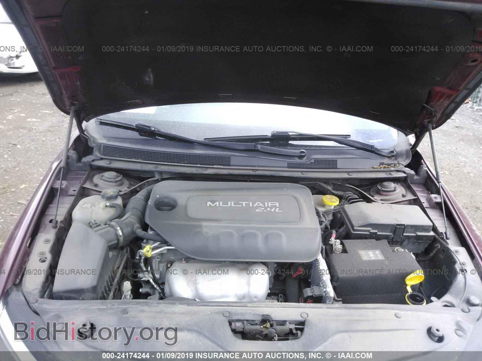 2015 CHRYSLER 200 - VIN: 1C3CCCAB2FN599652 - Photo 10