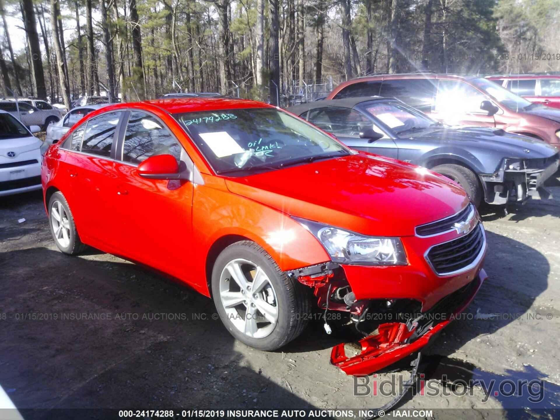 Photo 1G1PE5SB4F7133168 - CHEVROLET CRUZE 2015