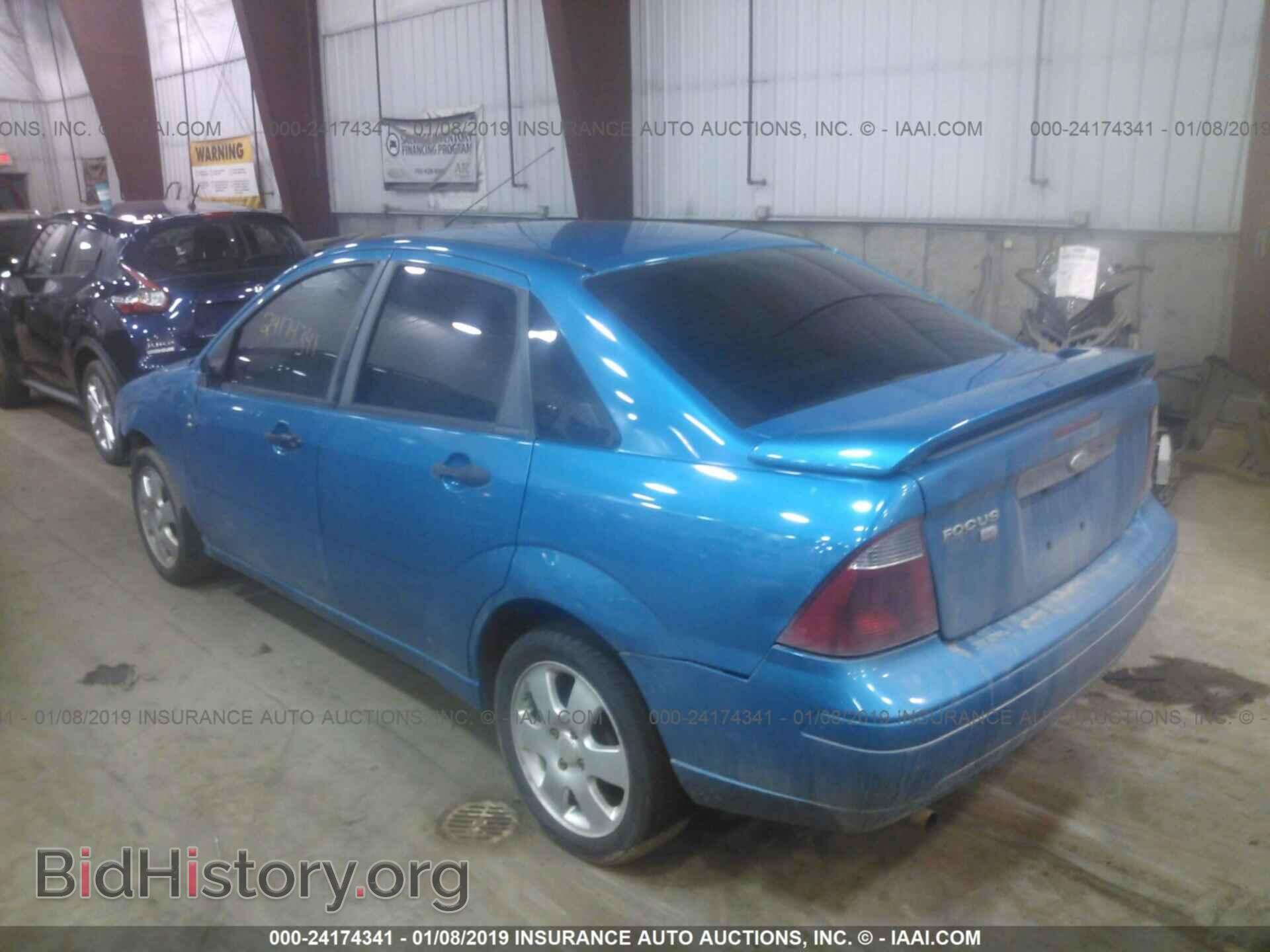 2007 FORD FOCUS - VIN: 1FAHP34N47W263675 - Фото 3