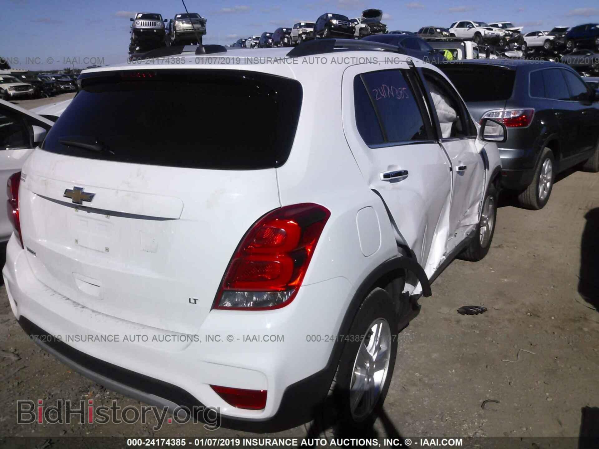 2017 CHEVROLET TRAX - VIN: 3GNCJLSB2HL202306 - Фото 4