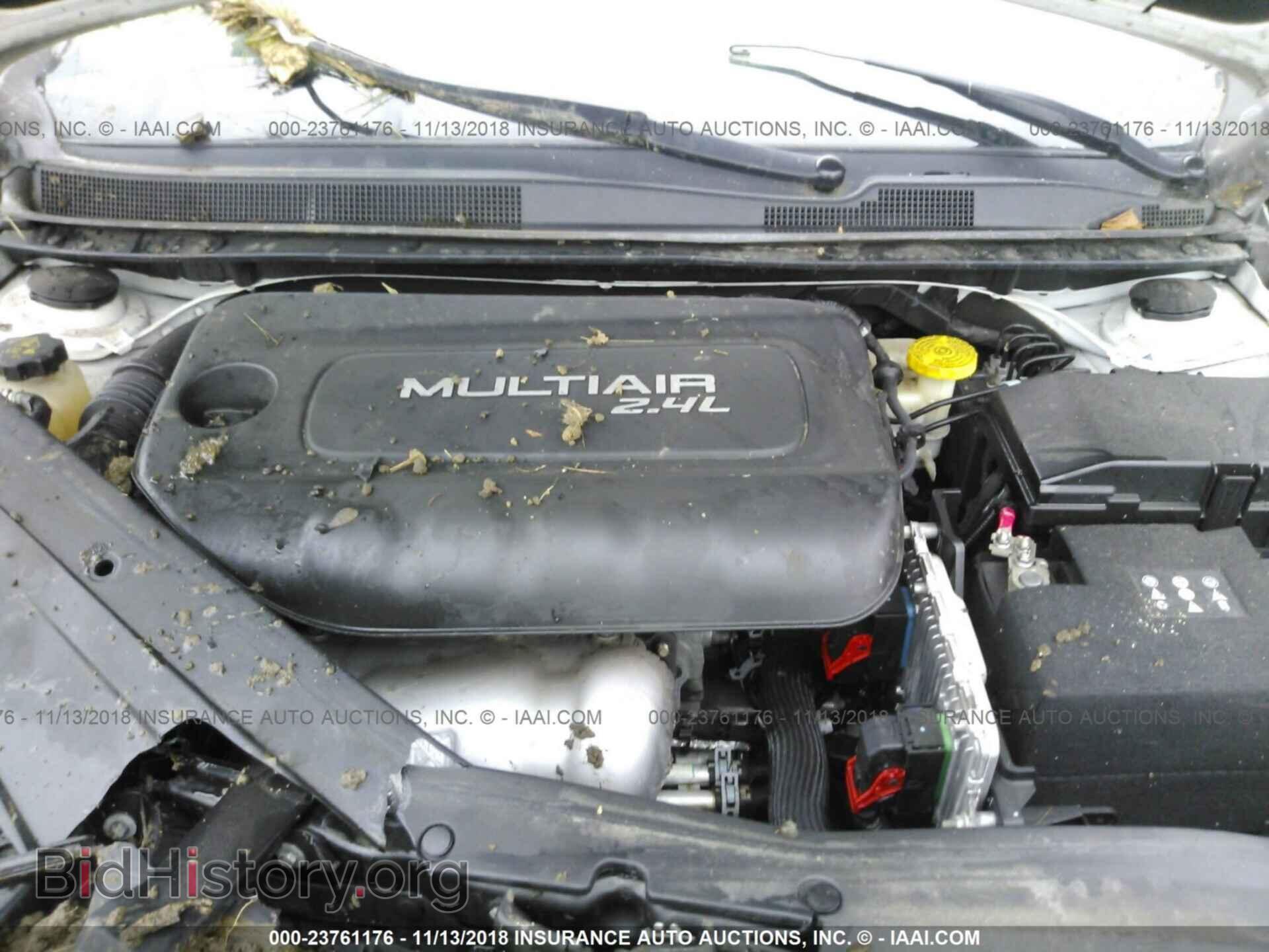 2015 CHRYSLER 200 - VIN: 1C3CCCAB5FN729875 - Photo 10