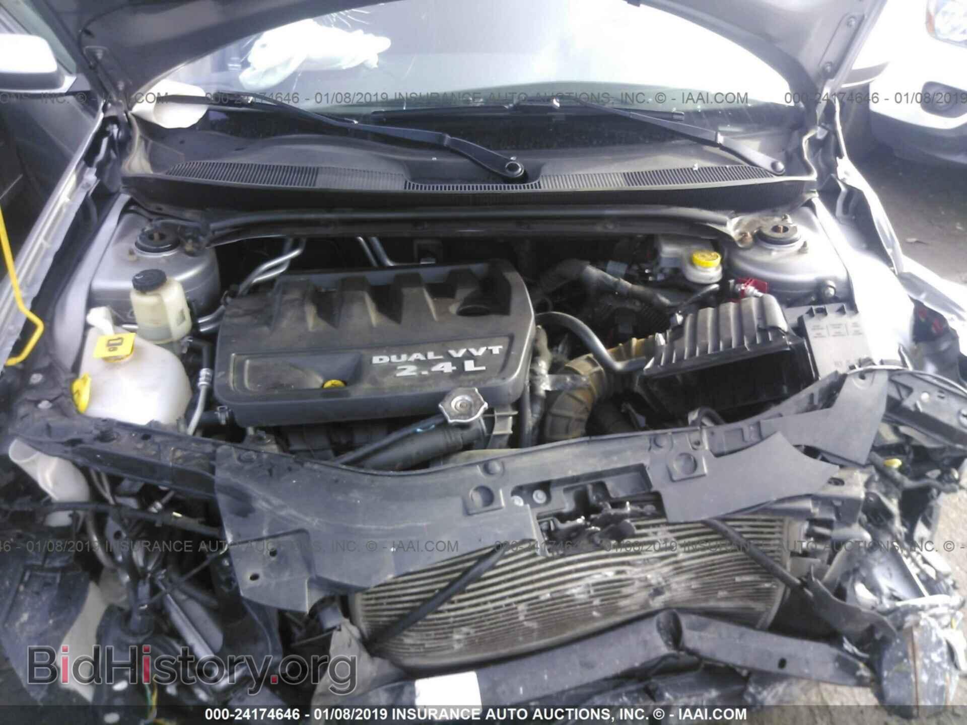 2013 CHRYSLER 200 - VIN: 1C3CCBBB7DN601451 - Photo 10