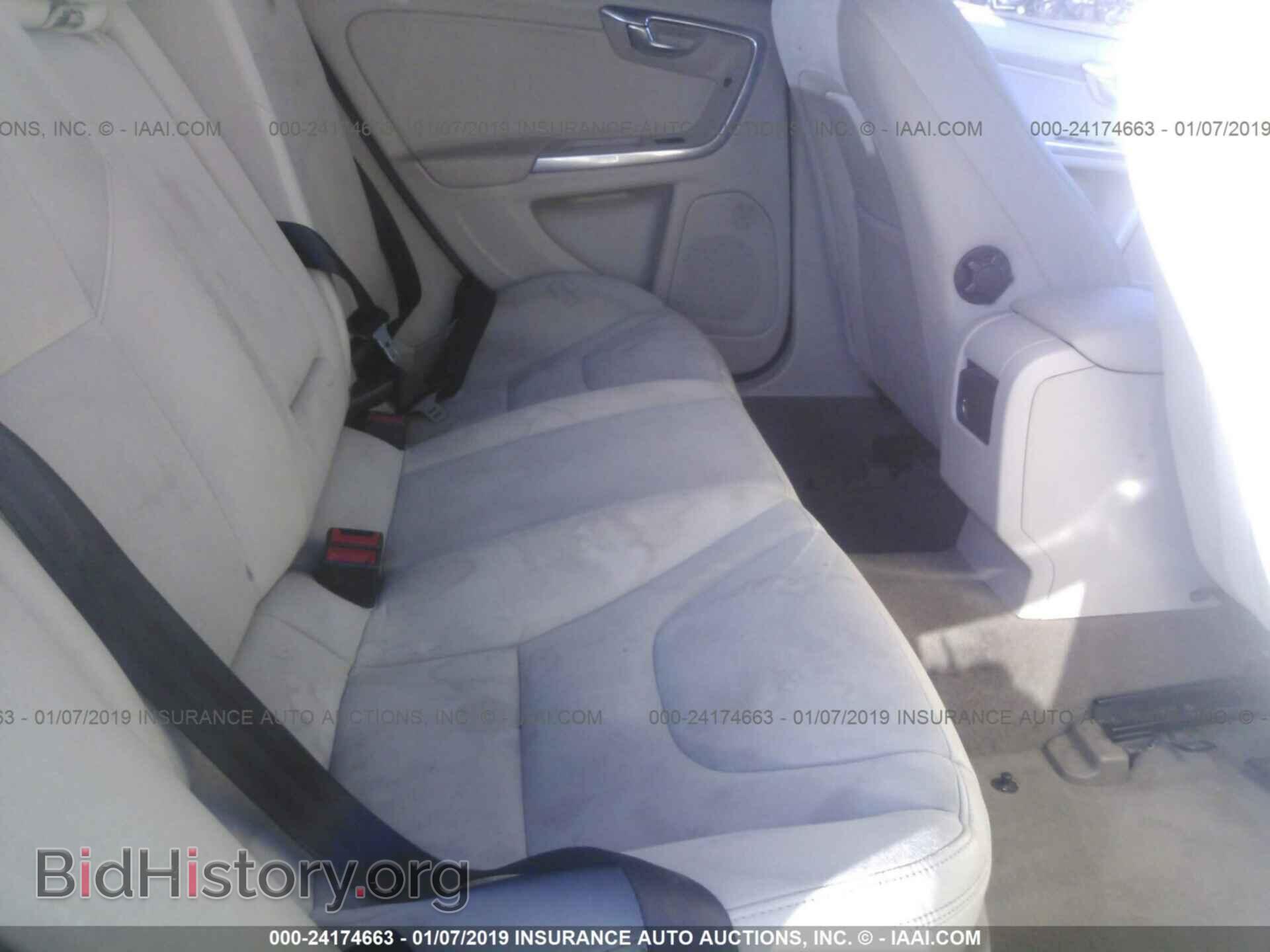 2012 VOLVO S60 - VIN: YV1622FS0C2046472 - Photo 8