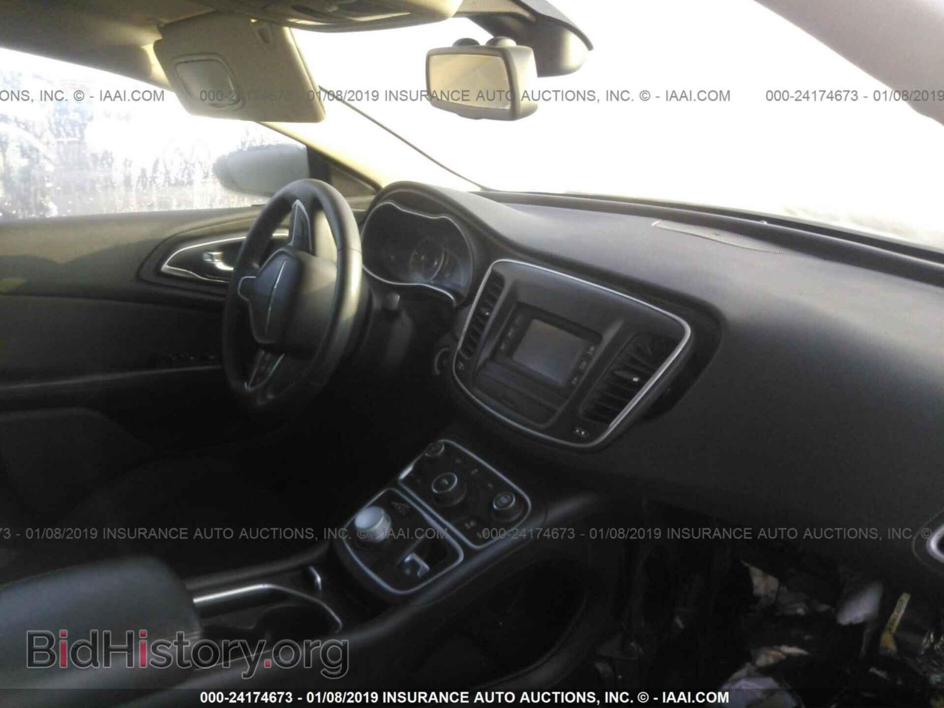 2016 CHRYSLER 200 - VIN: 1C3CCCAB3GN144200 - Фото 5