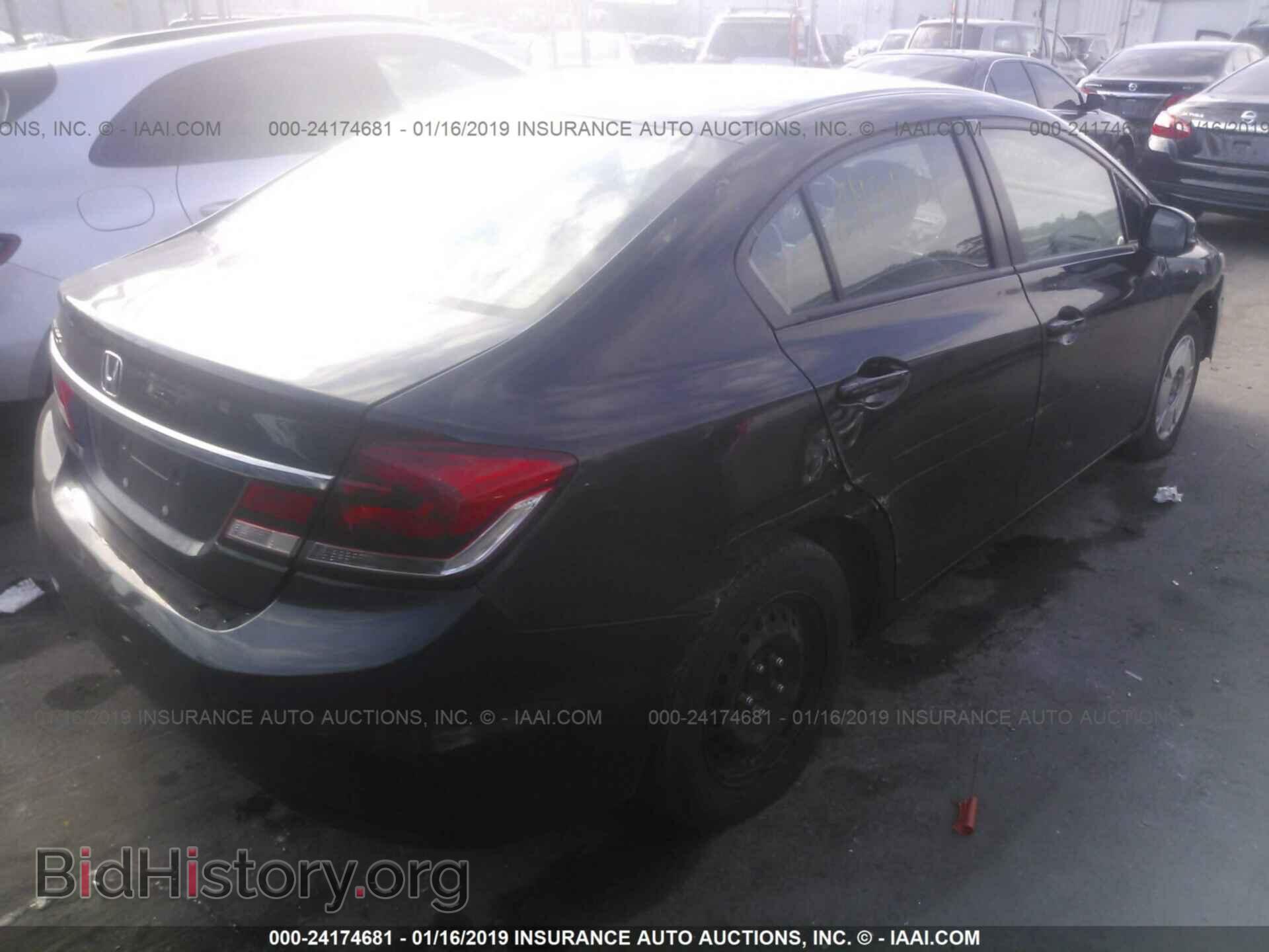 2013 HONDA CIVIC - VIN: 19XFB2F57DE295744 - Фото 4