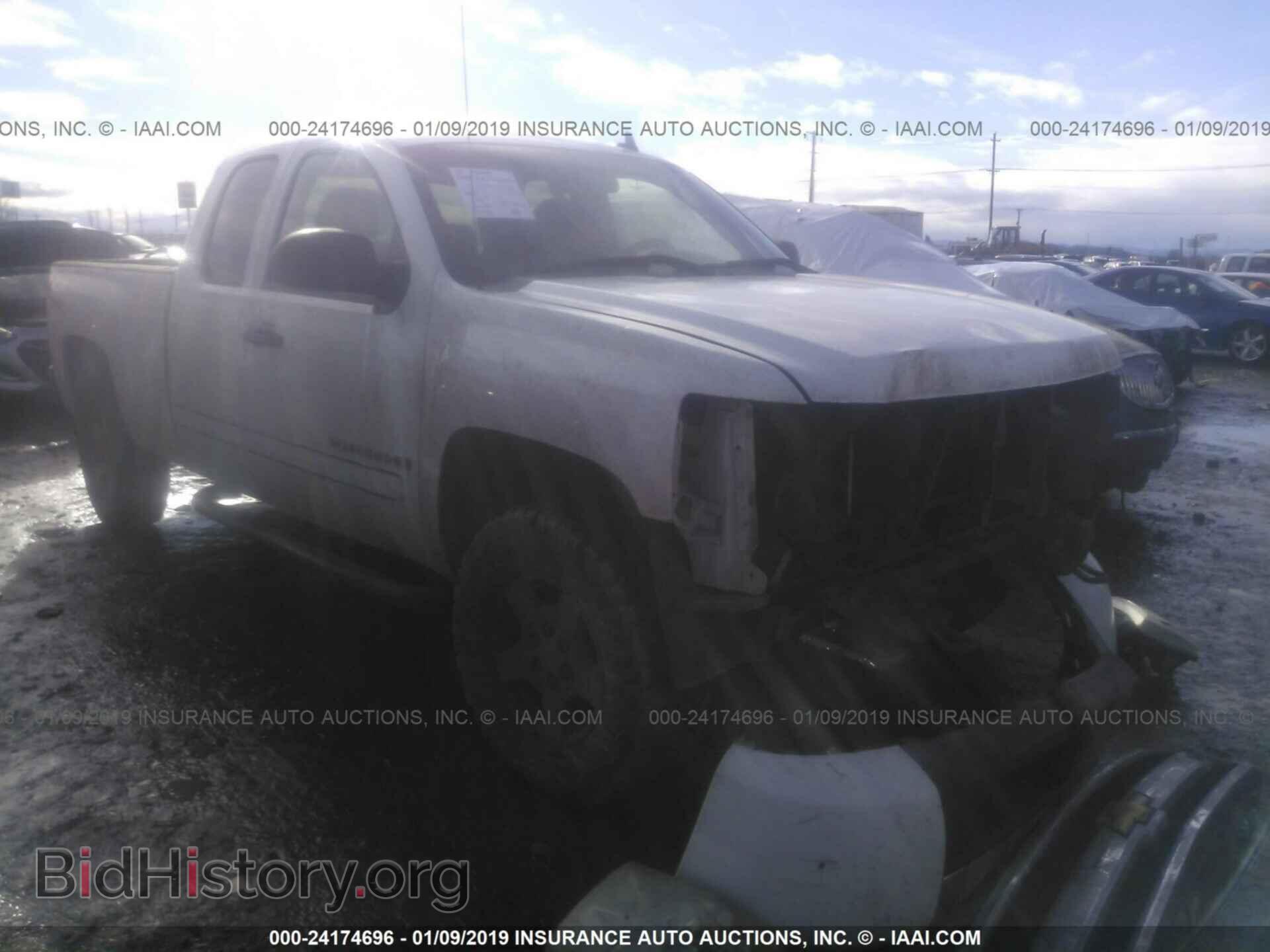 Фотография 2GCEK190081280723 - CHEVROLET SILVERADO 2008