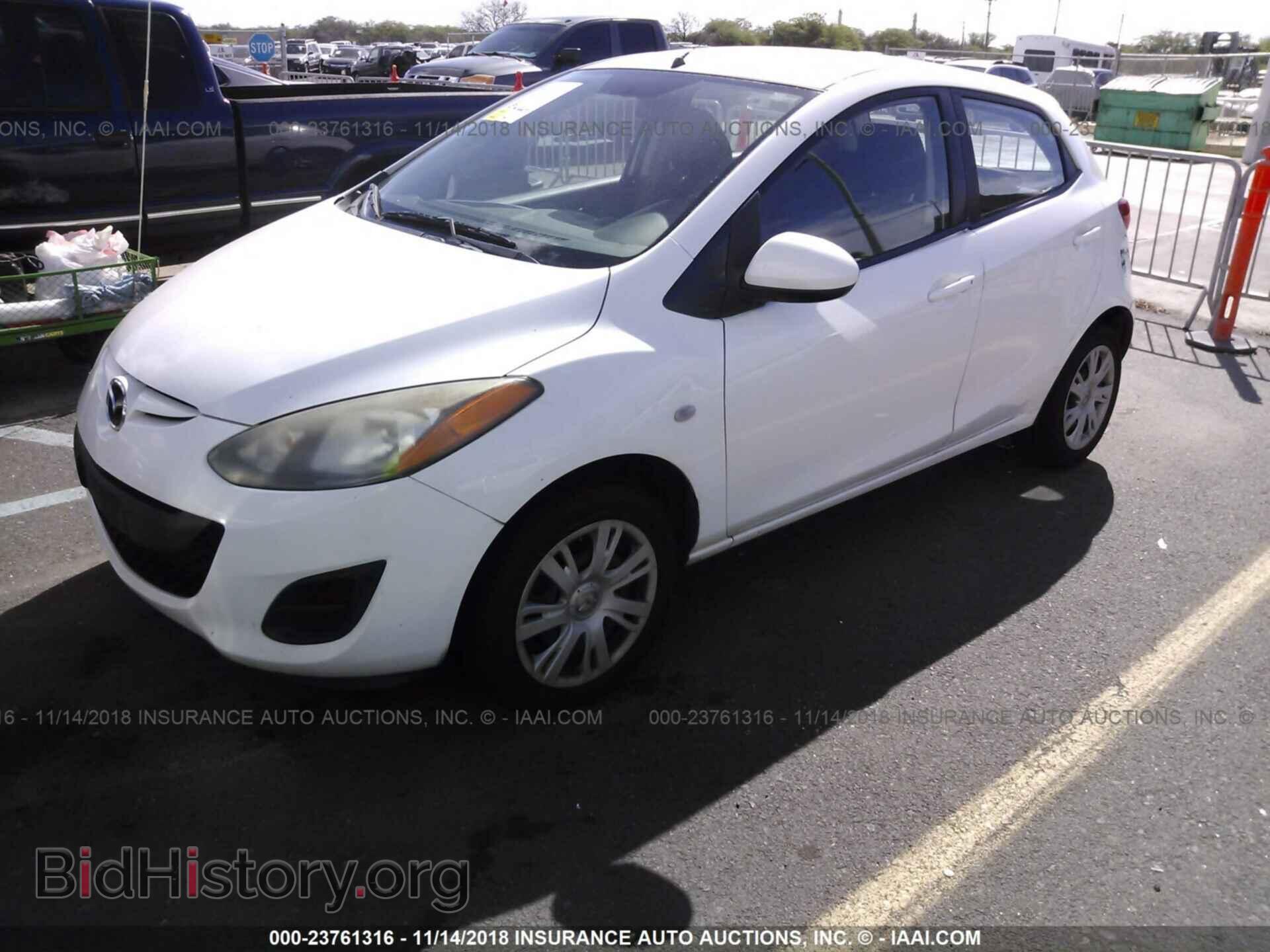 2011 MAZDA MAZDA2 - VIN: JM1DE1HY2B0106231 - Фото 2