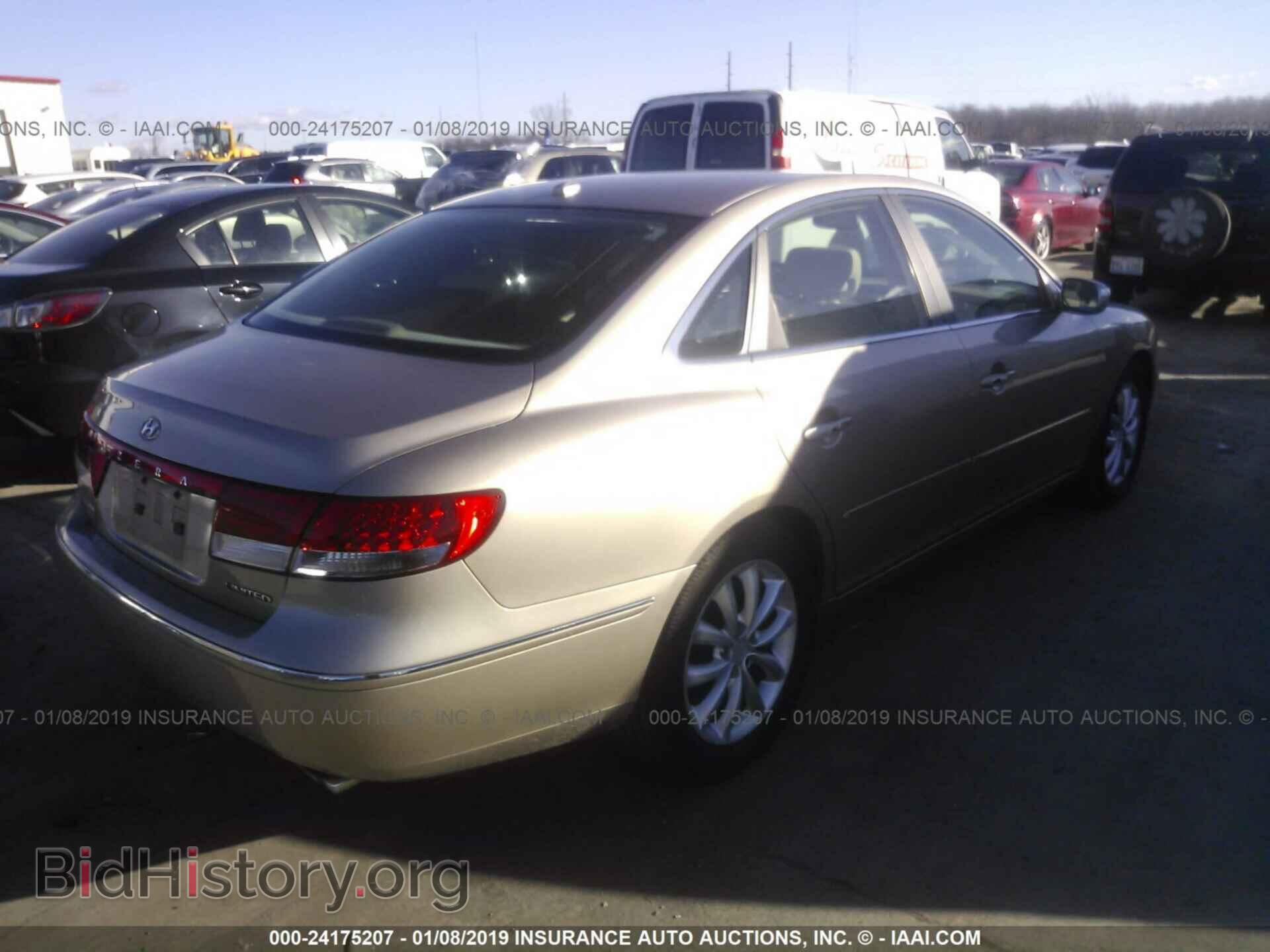 2008 HYUNDAI AZERA - VIN: KMHFC46F88A297623 - Фото 4