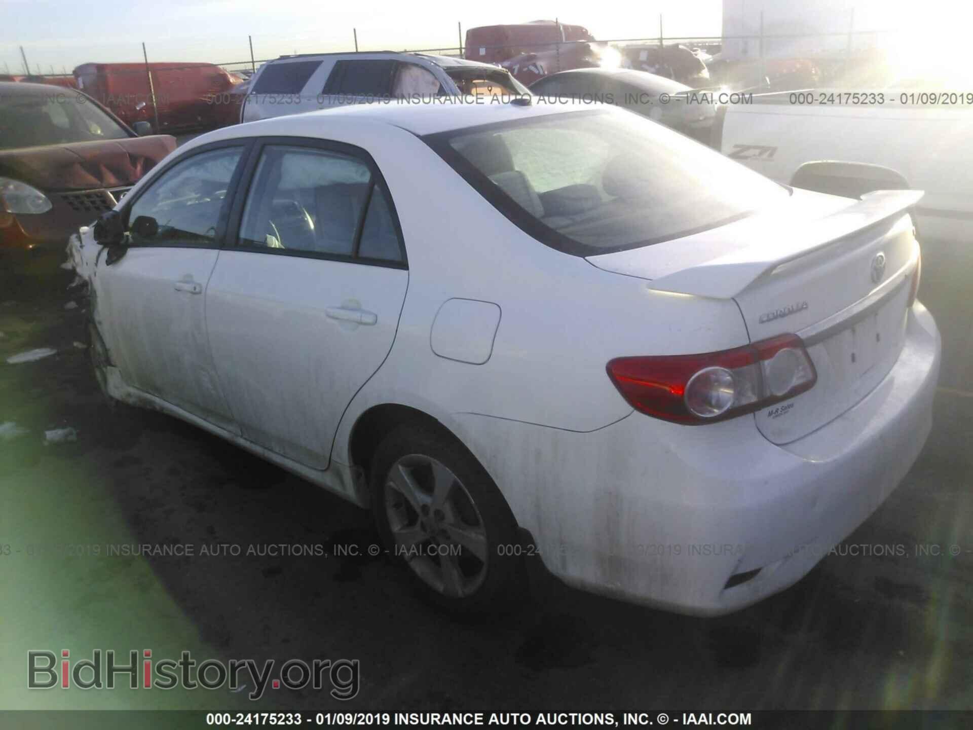 2011 TOYOTA COROLLA - VIN: 2T1BU4EEXBC594338 - Фото 3