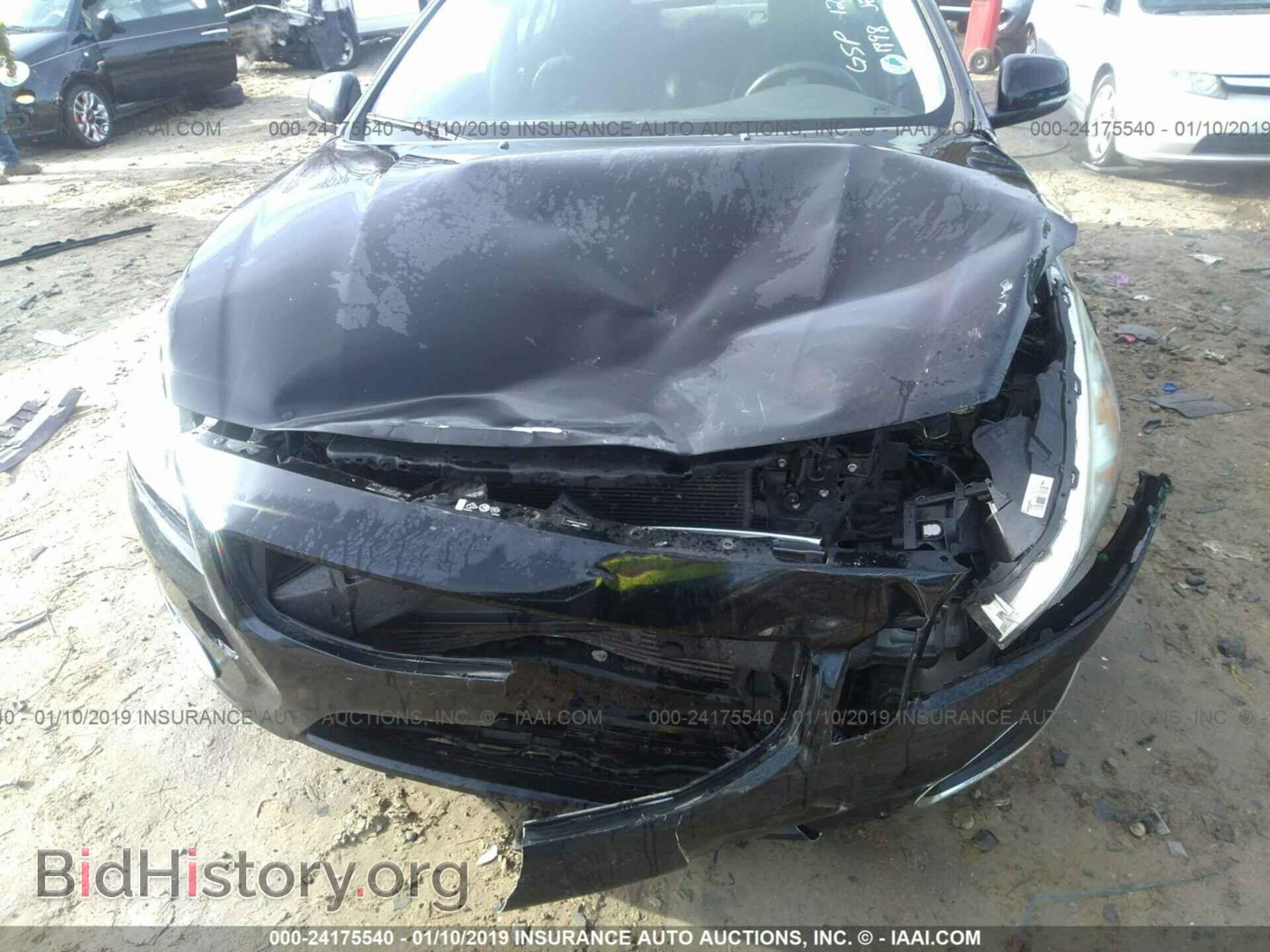 2012 VOLVO S60 - VIN: YV1622FS2C2041998 - Фото 6
