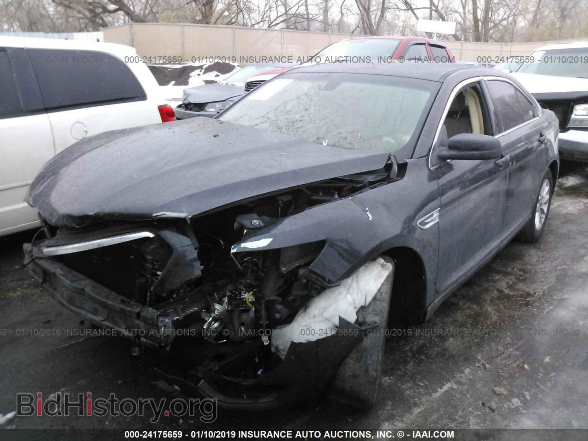 2013 FORD TAURUS - VIN: 1FAHP2D80DG128476 - Фото 2