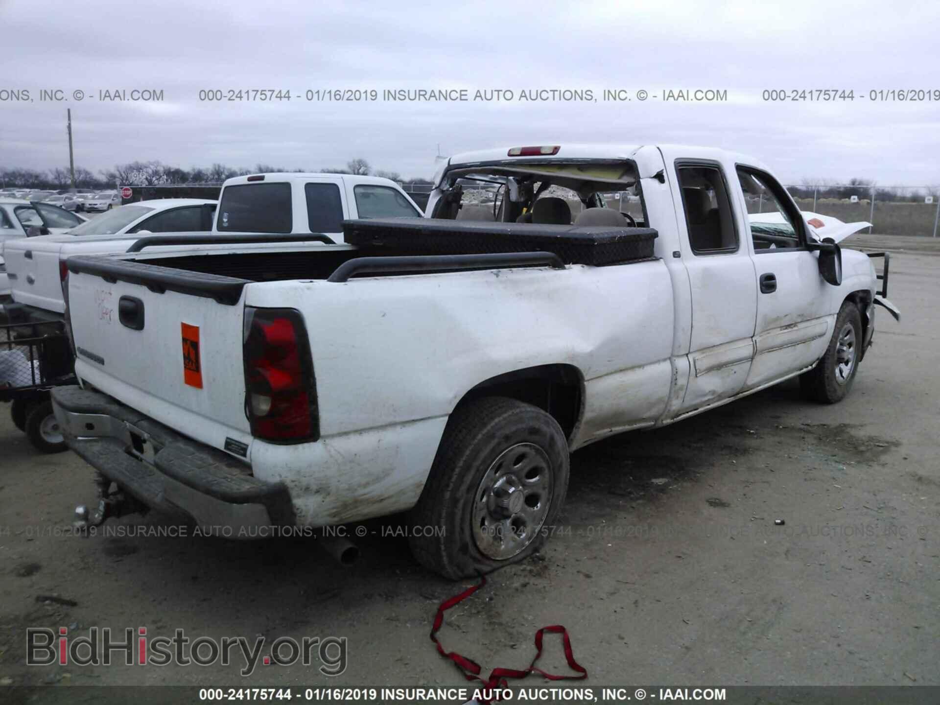 2007 CHEVROLET SILVERADO - VIN: 1GCEC19V57Z172337 - Фото 4