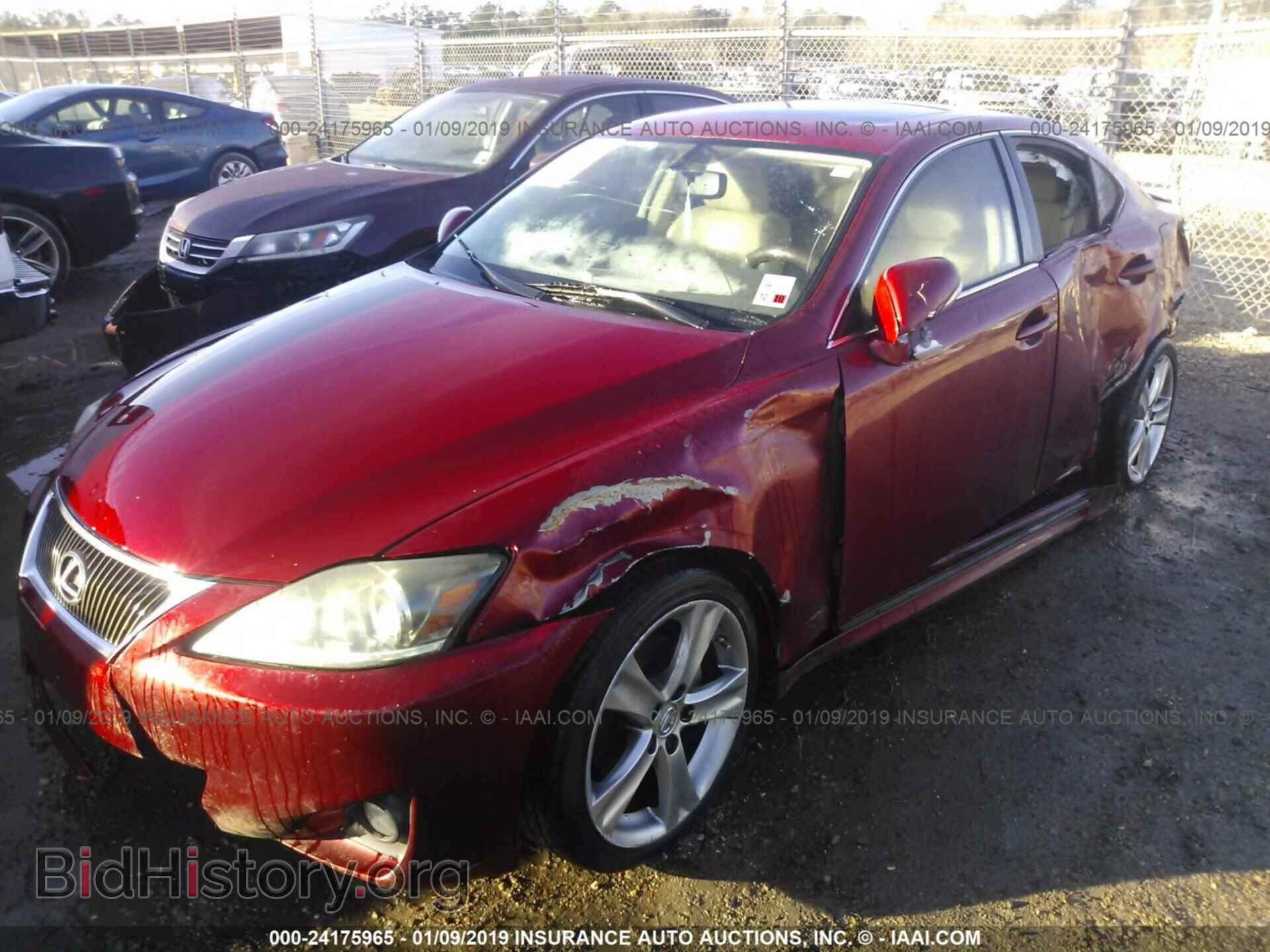 2011 LEXUS IS - VIN: JTHBF5C26B5141600 - Фото 2