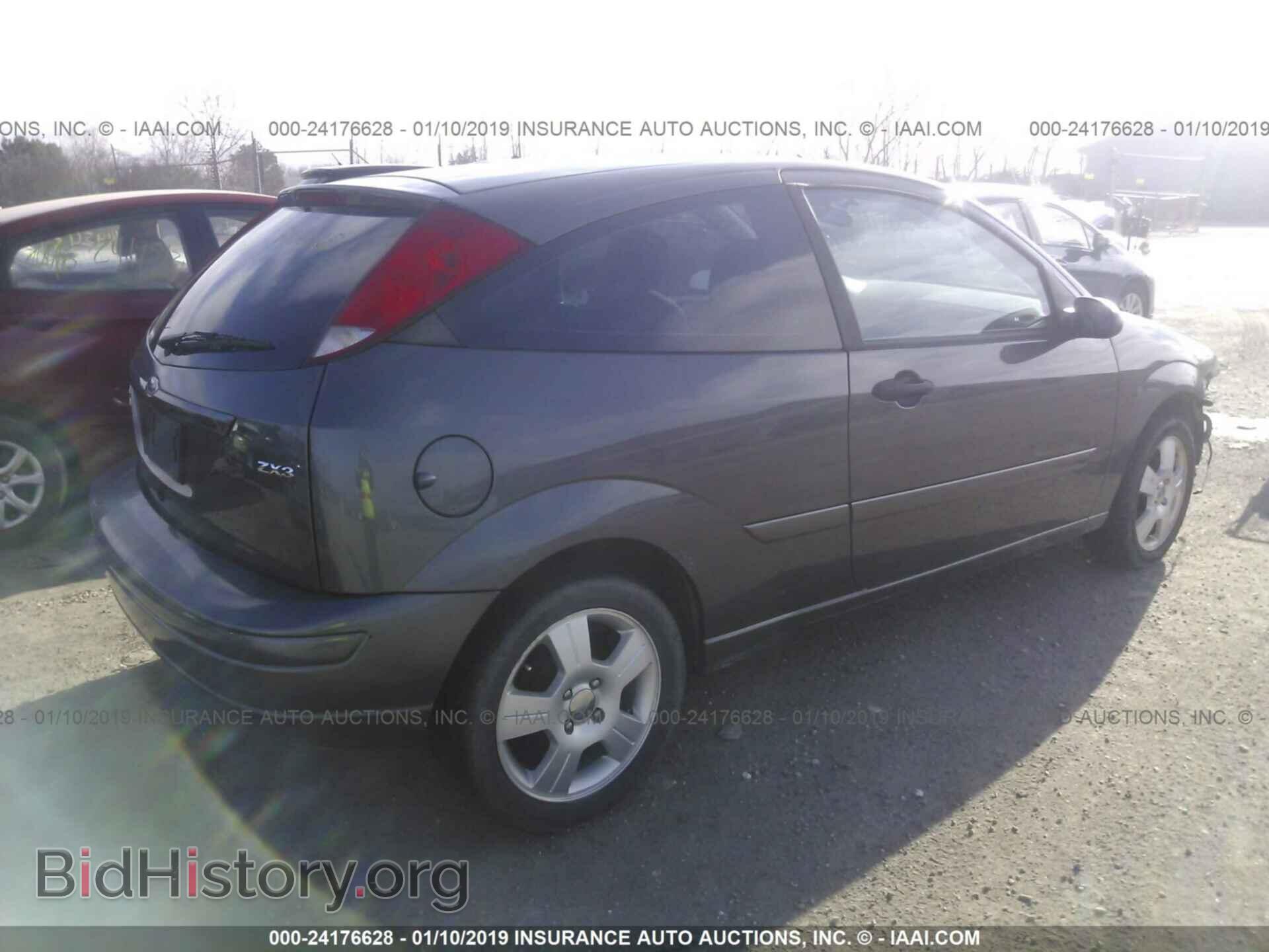 2005 FORD FOCUS - VIN: 3FAFP31N45R152104 - Фото 4