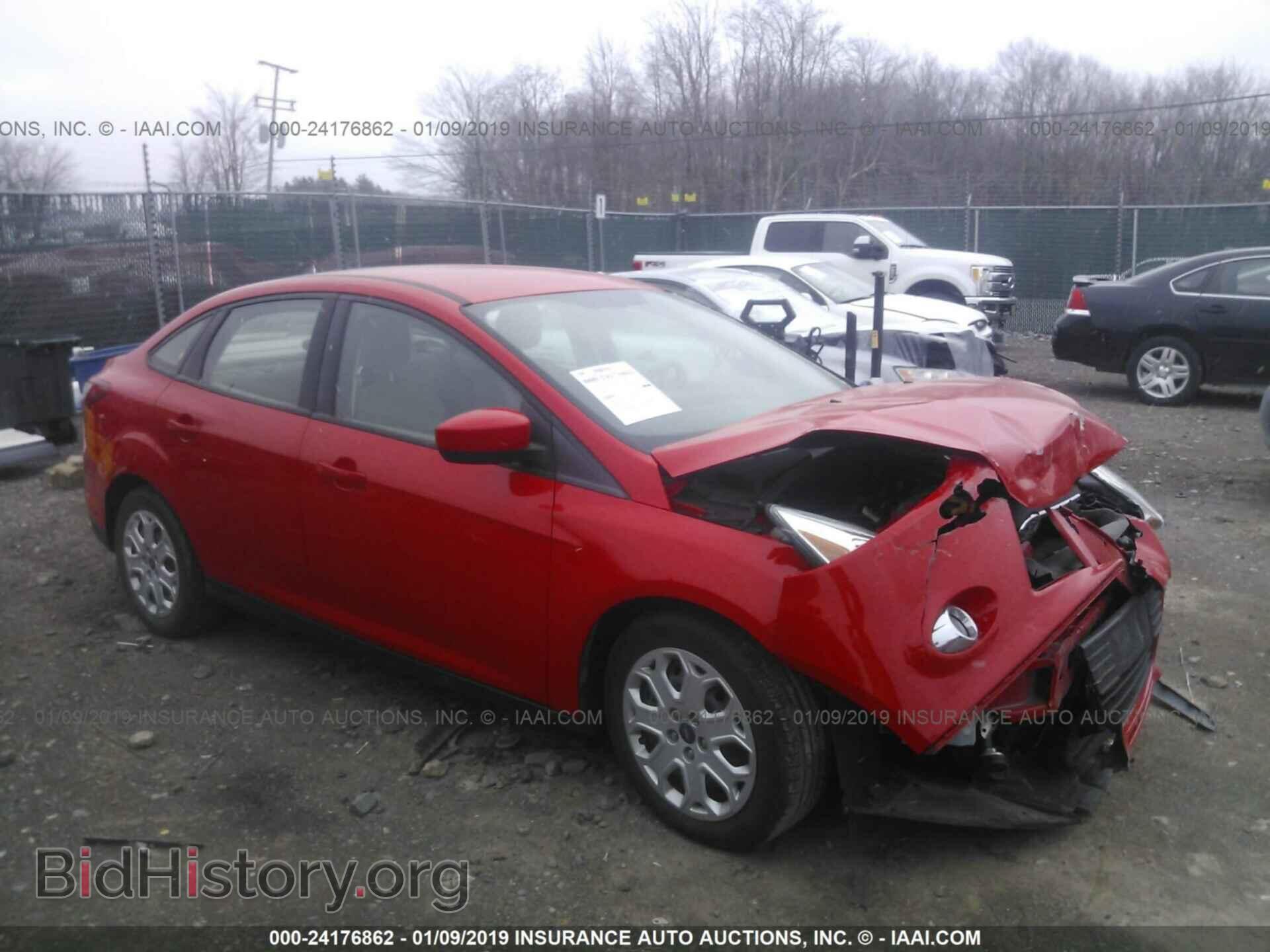 Photo 1FAHP3F24CL152901 - FORD FOCUS 2012