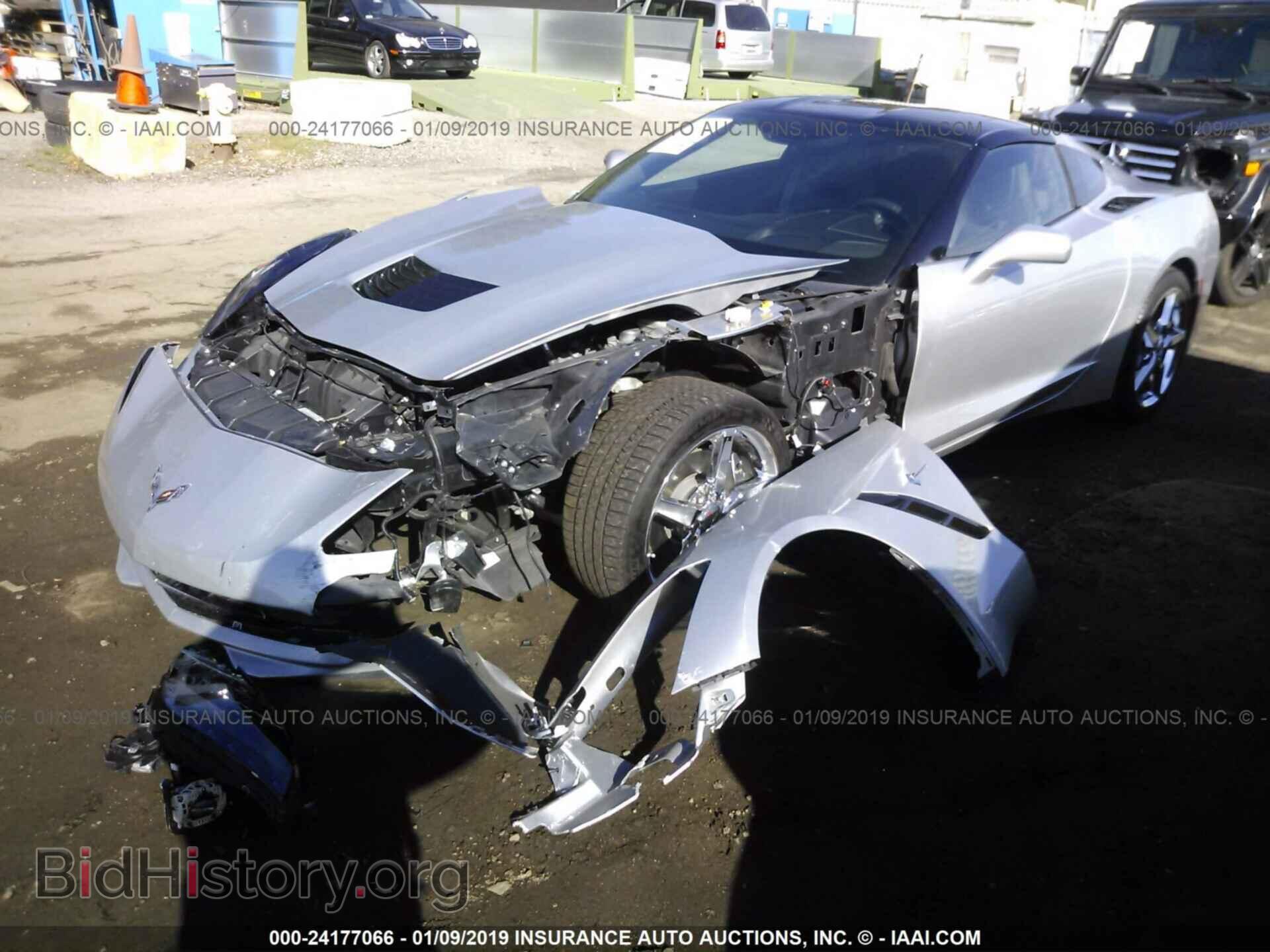 2014 CHEVROLET CORVETTE - VIN: 1G1YD2D75E5110409 - Фото 2