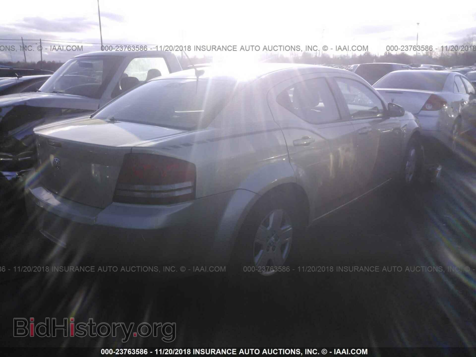 2010 DODGE AVENGER - VIN: 1B3CC4FBXAN215797 - Фото 4