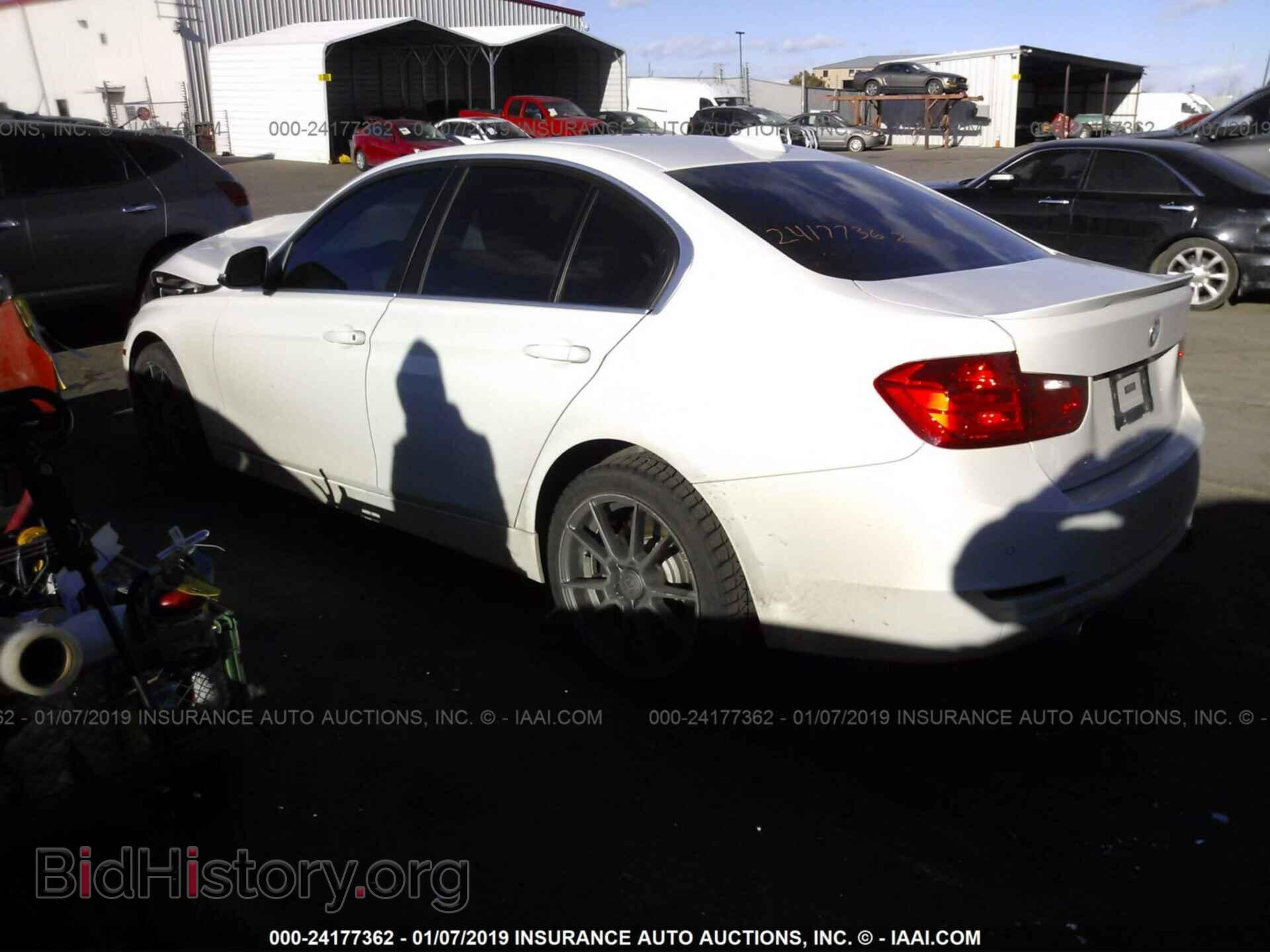 2015 BMW 335 - VIN: WBA3B9C50FF589668 - Фото 3