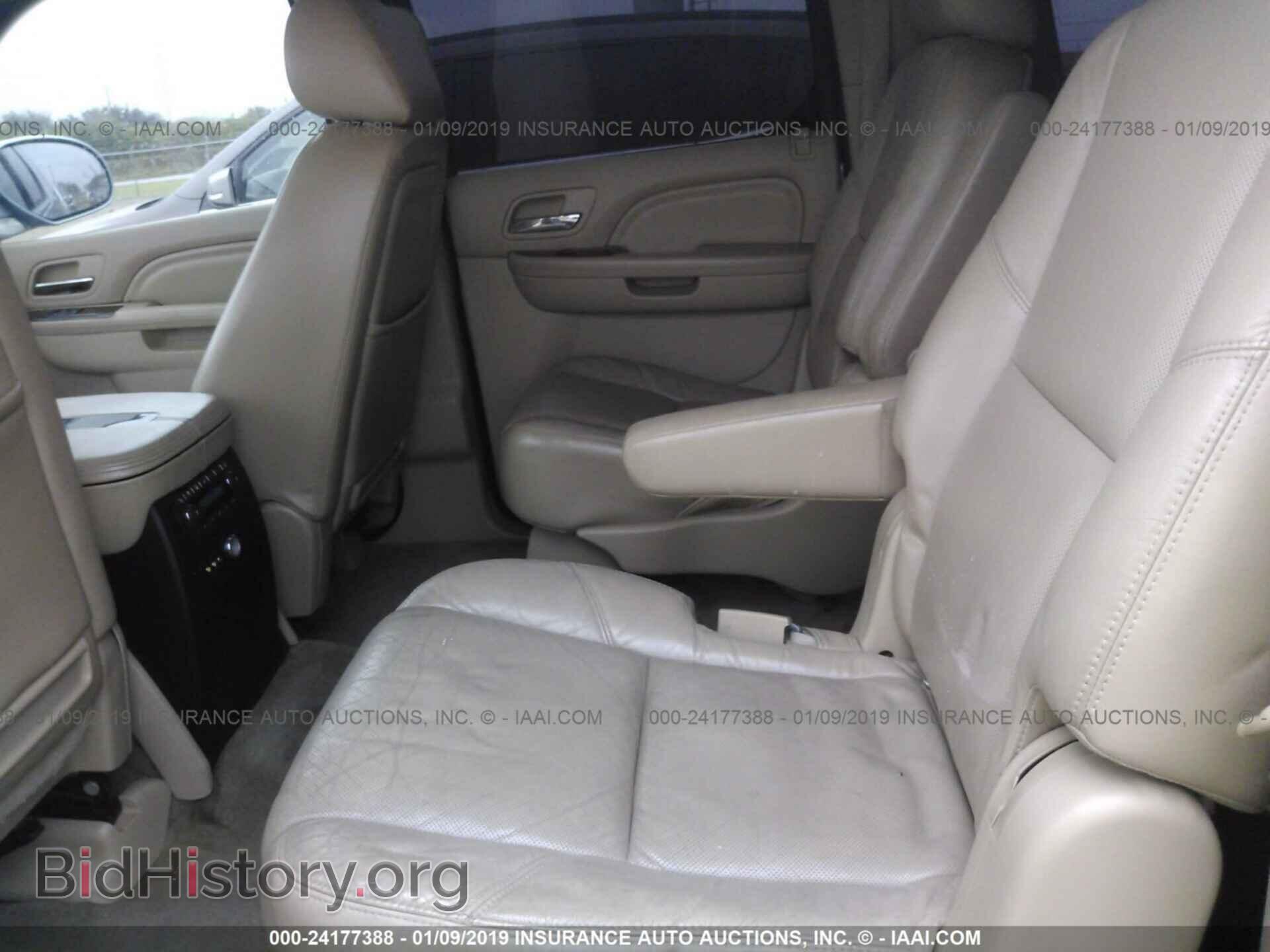 2011 CADILLAC ESCALADE - VIN: 1GYS3JEF7BR254087 - Фото 8