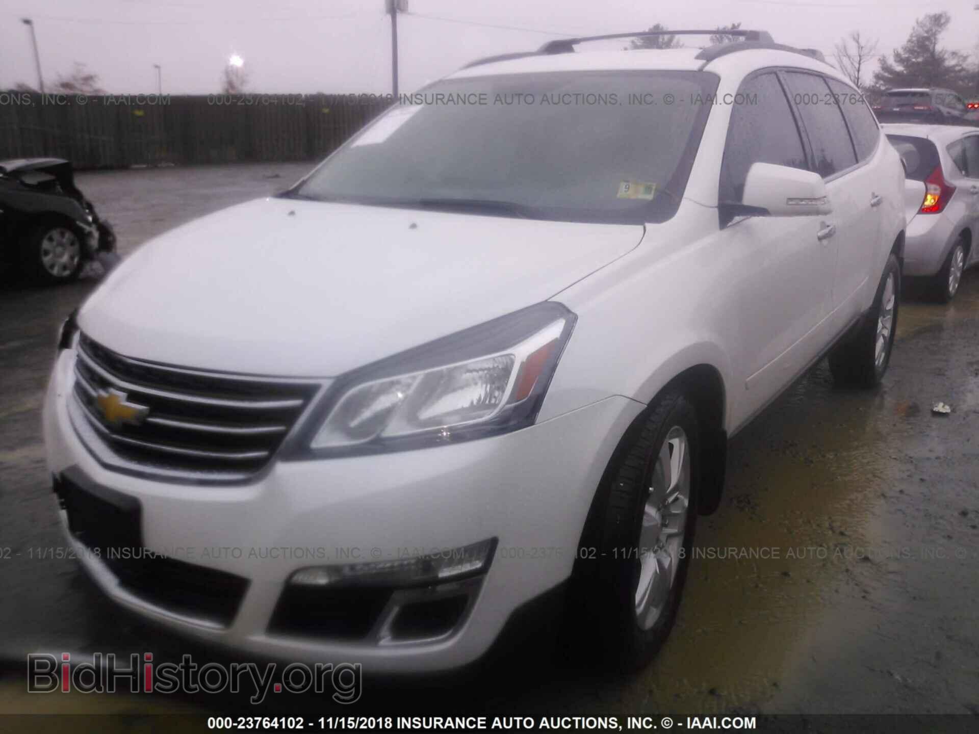 2017 CHEVROLET TRAVERSE - VIN: 1GNKVGKD3HJ113358 - Фото 2